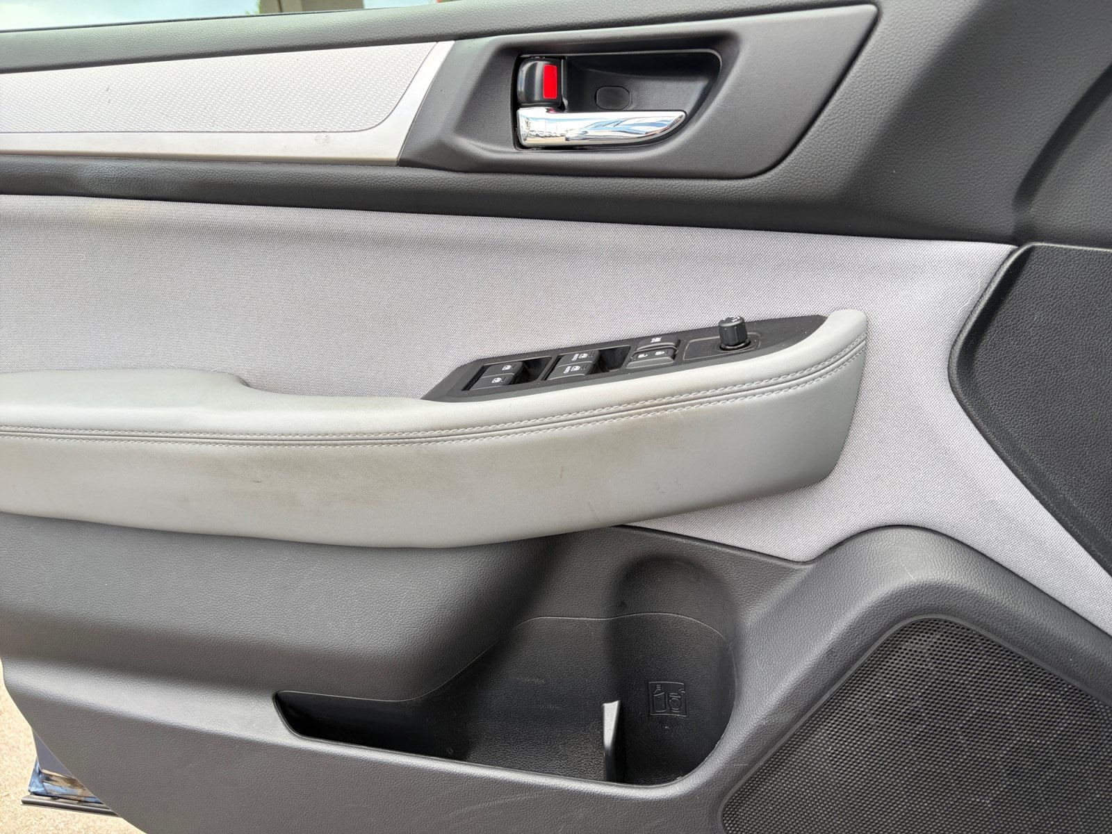 2019 Subaru Outback Premium - Photo 14