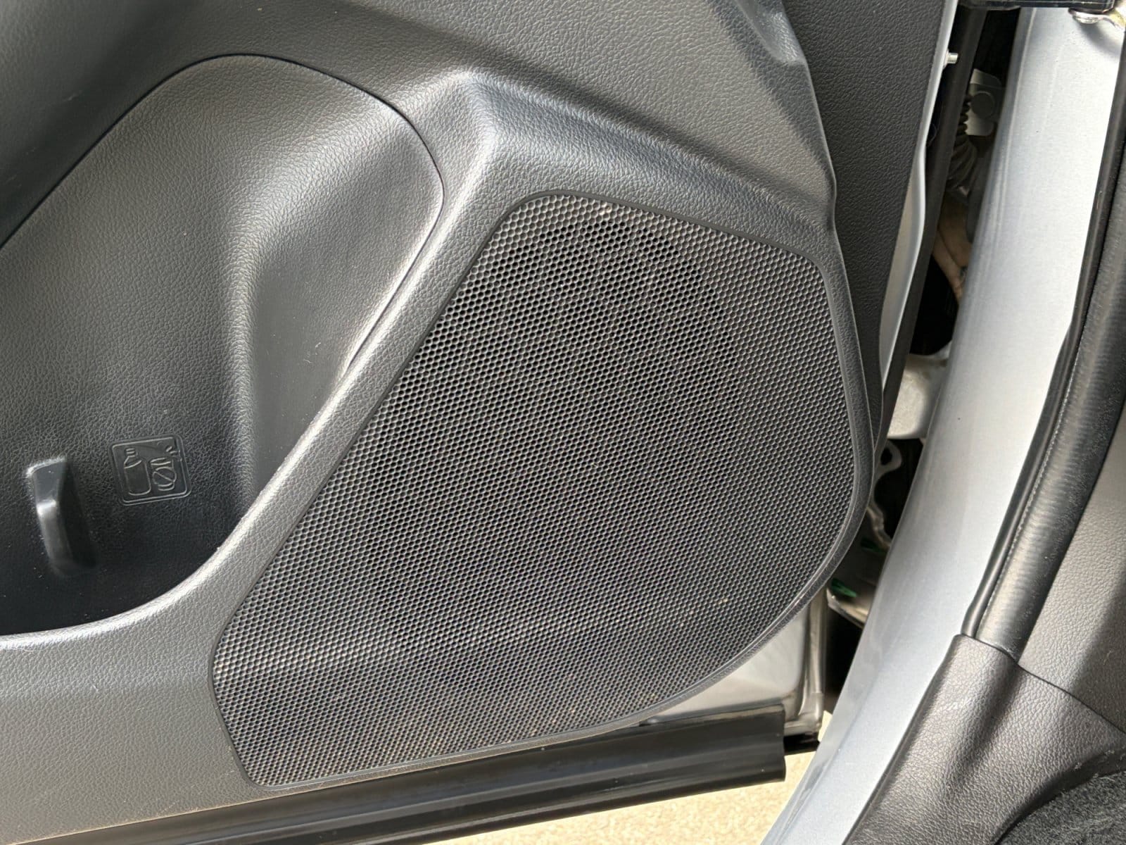 2015 Subaru Forester i Premium - Photo 26