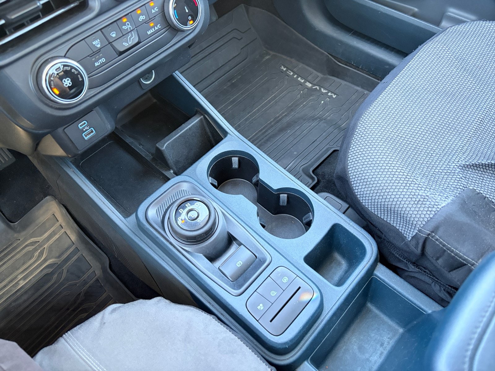 2024 Ford Maverick XL - Photo 16
