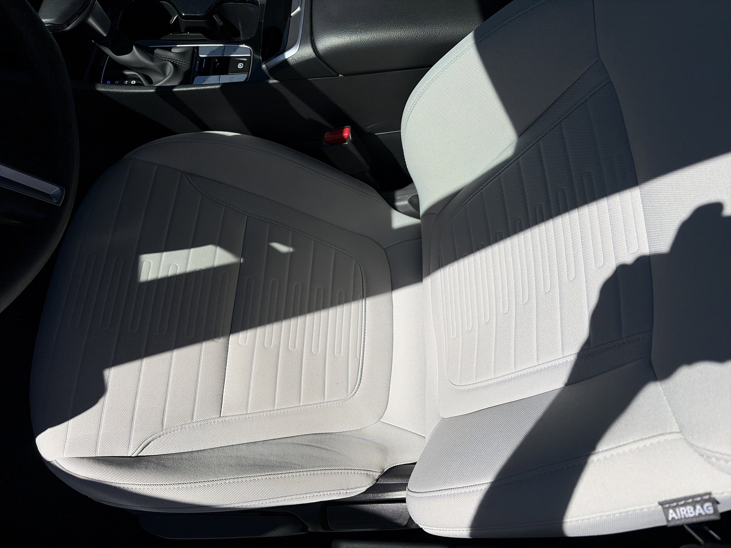 2025 Hyundai Santa Cruz SE - Photo 24