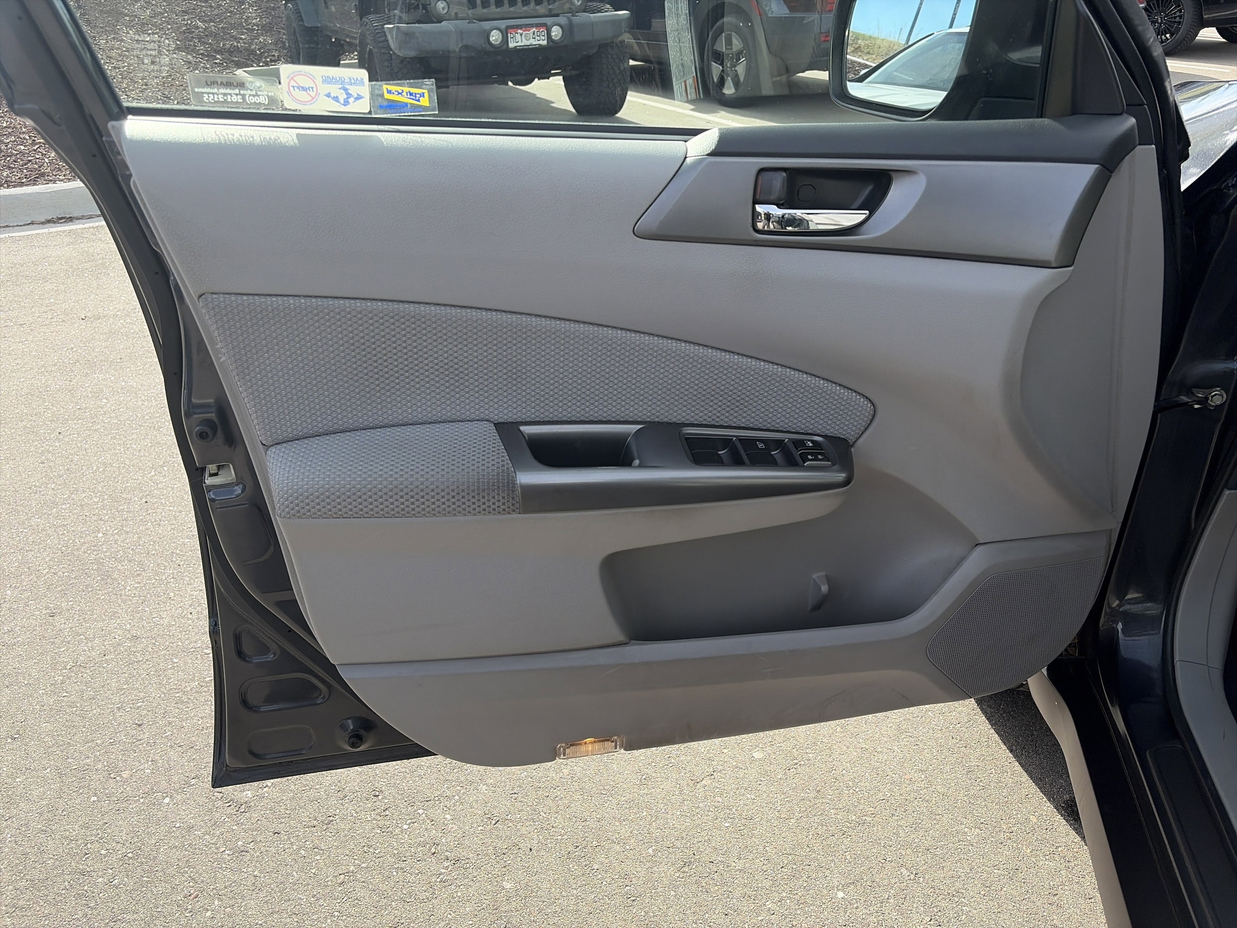 2011 Subaru Forester X Premium Package - Photo 11