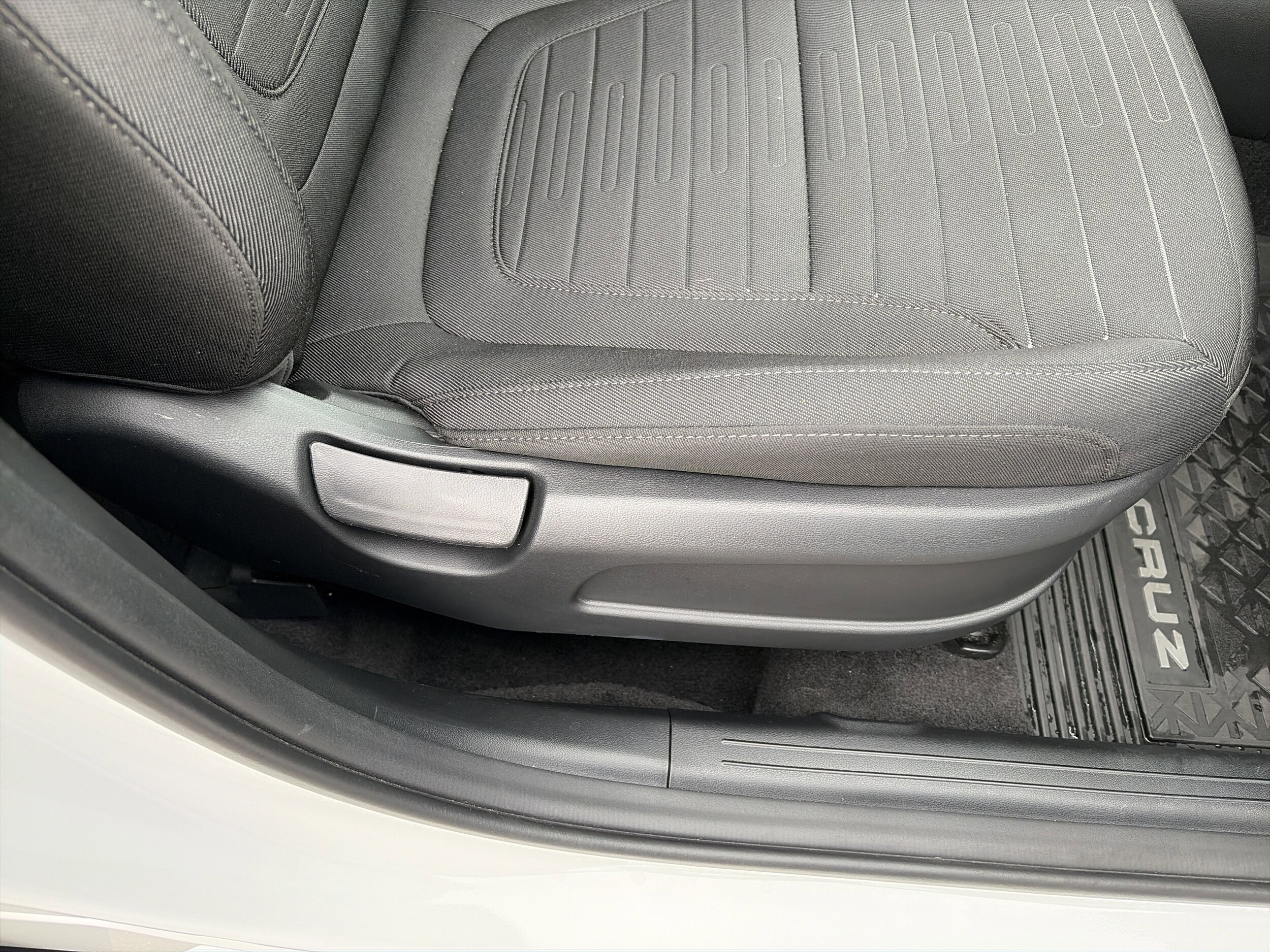 2025 Hyundai Santa Cruz SE - Photo 22