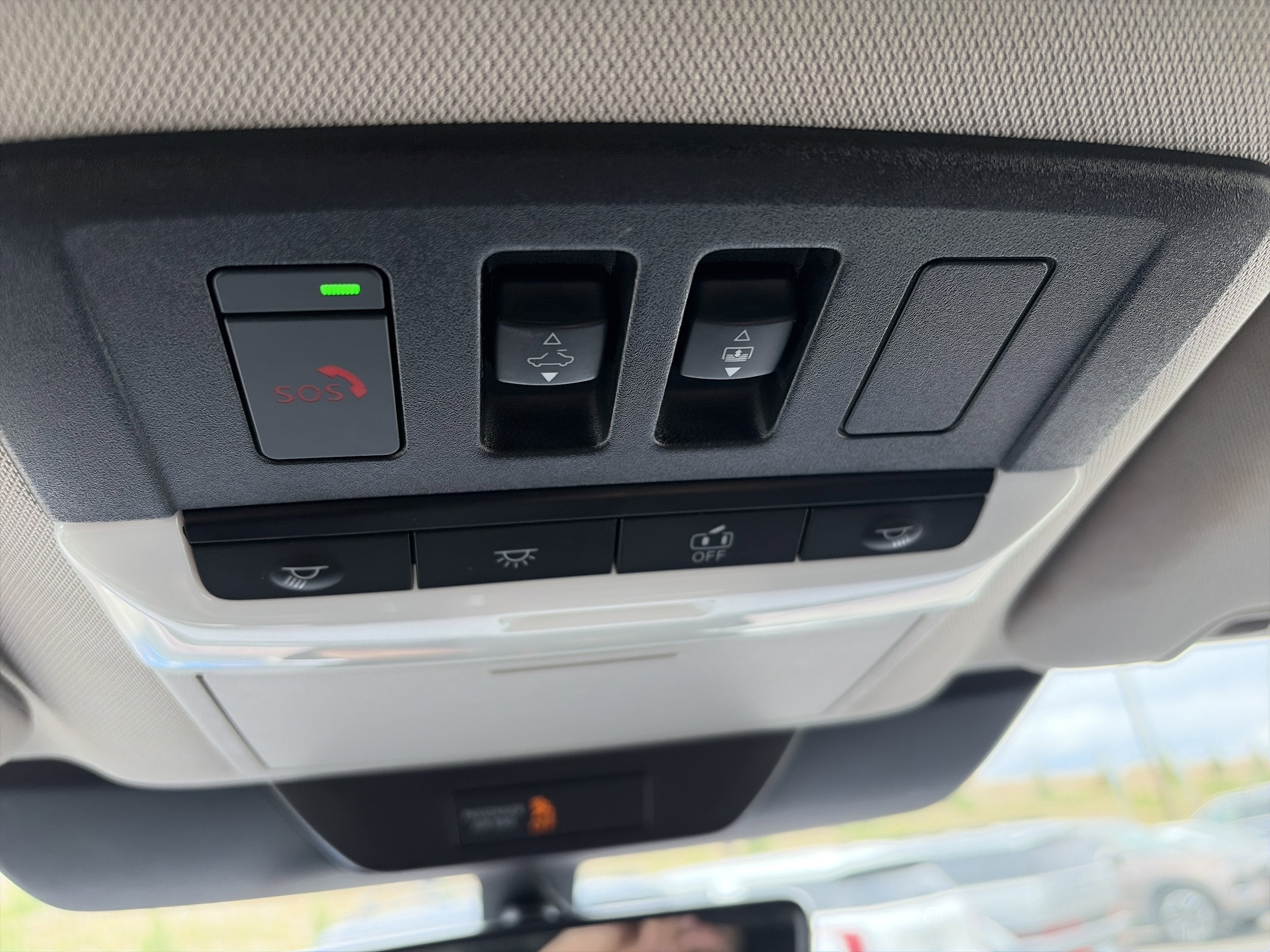 2023 Nissan Pathfinder SL - Photo 15
