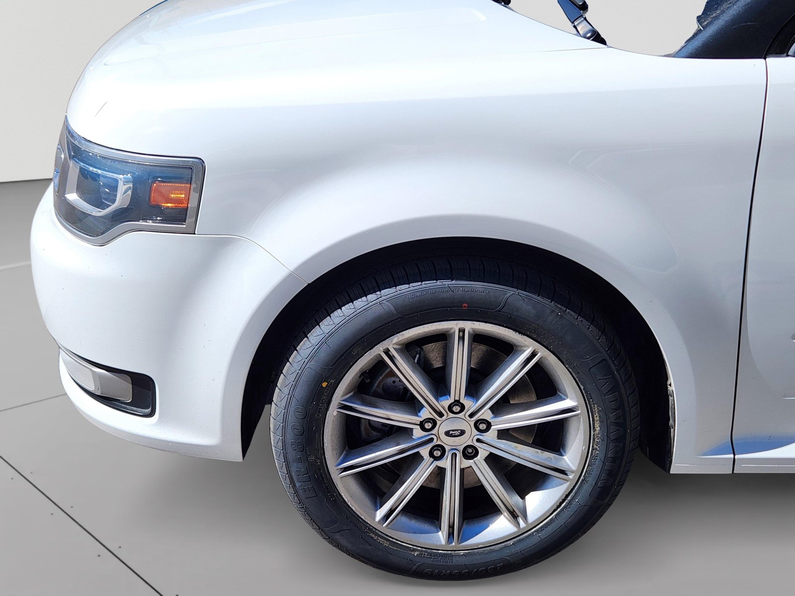 2019 Ford Flex Limited - Photo 9