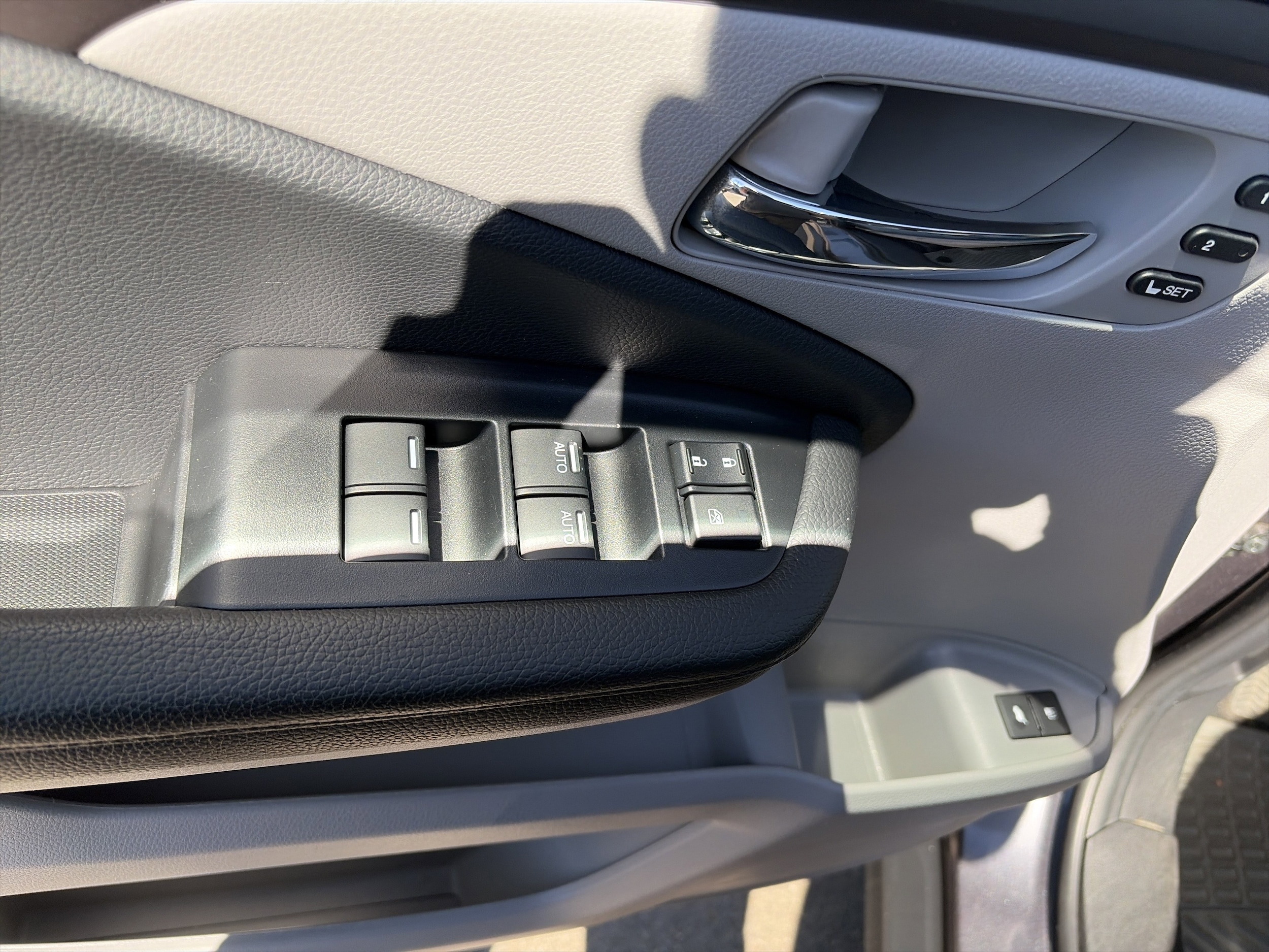 2021 Honda Pilot EX-L - Photo 9
