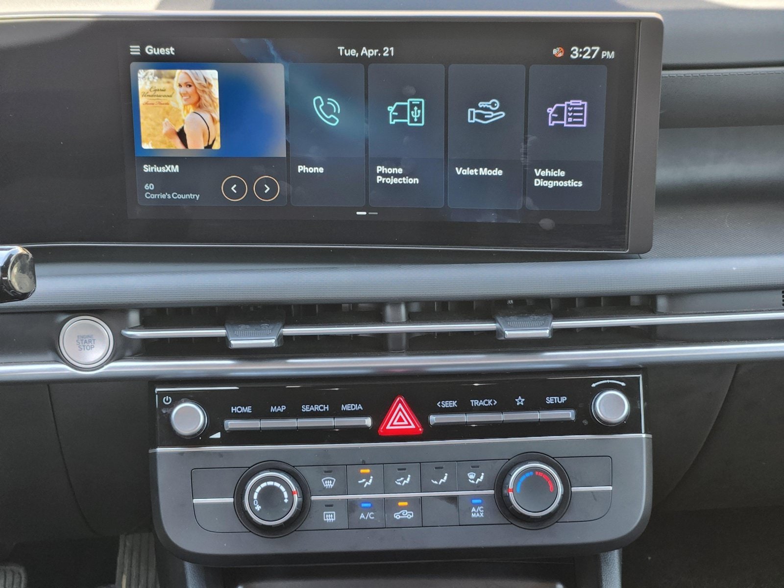 2025 Hyundai Santa Cruz SE - Photo 25