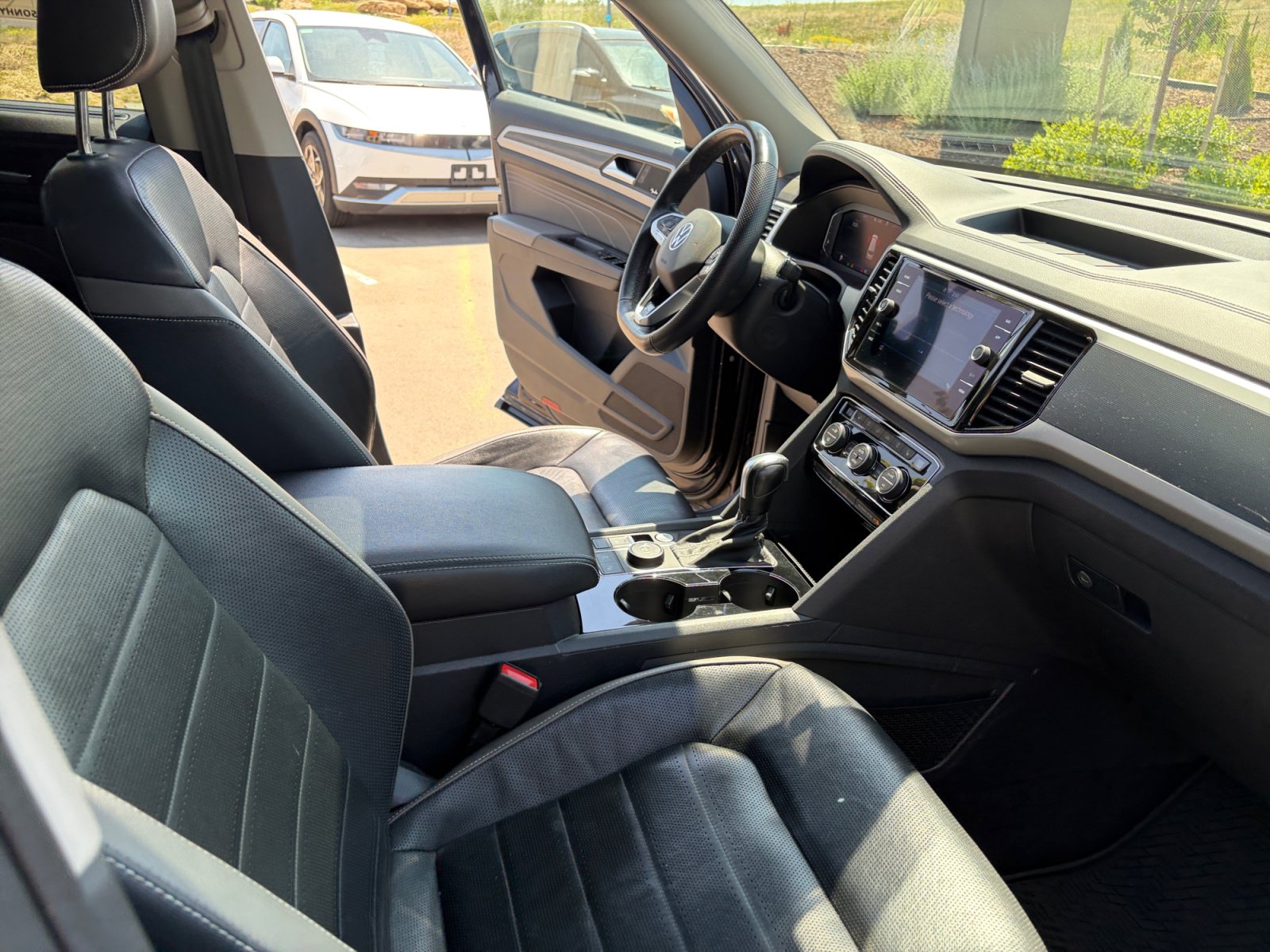 2022 Volkswagen Atlas SEL Premium R-Line - Photo 20