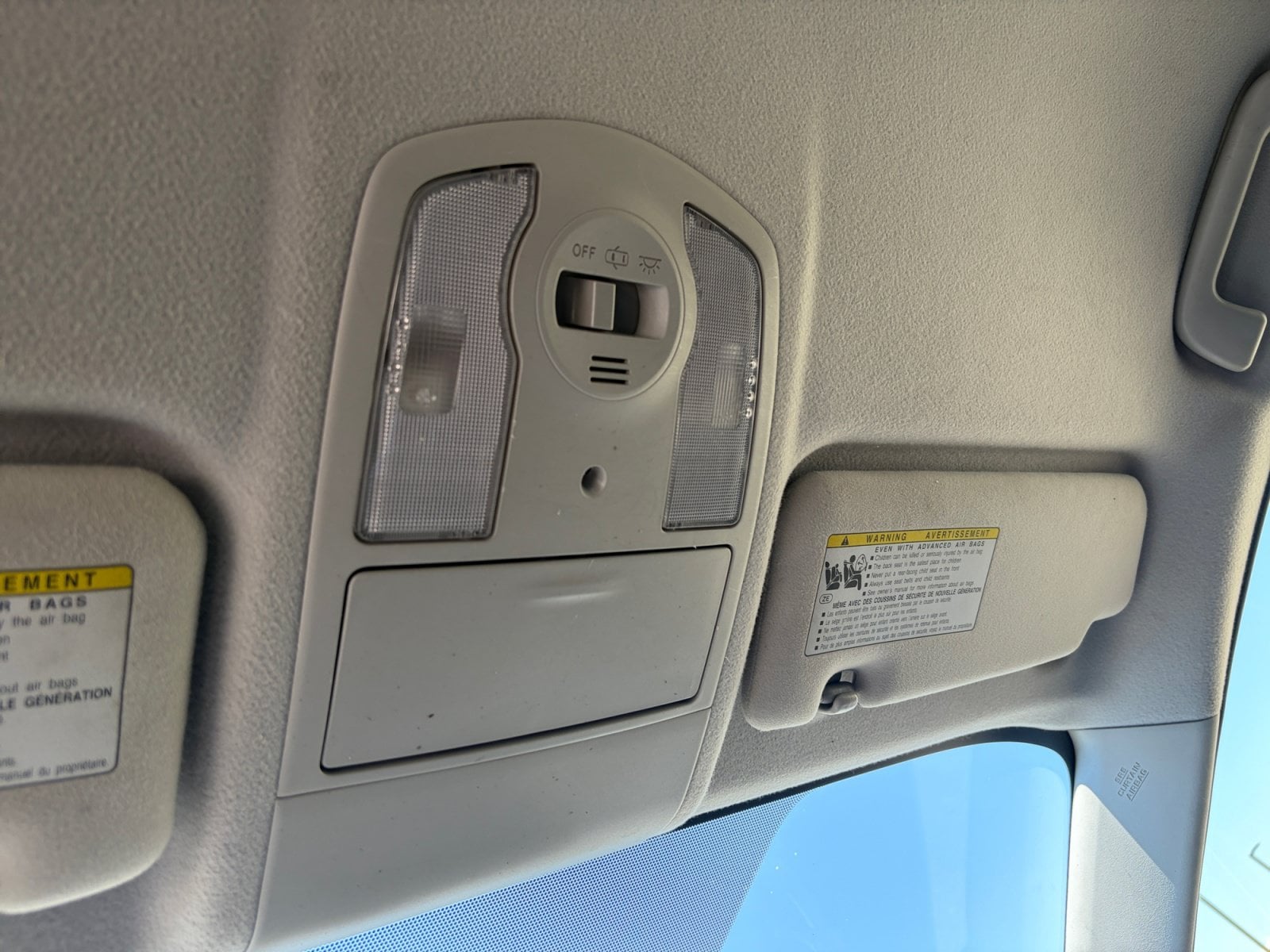 2012 Toyota Prius Two - Photo 32