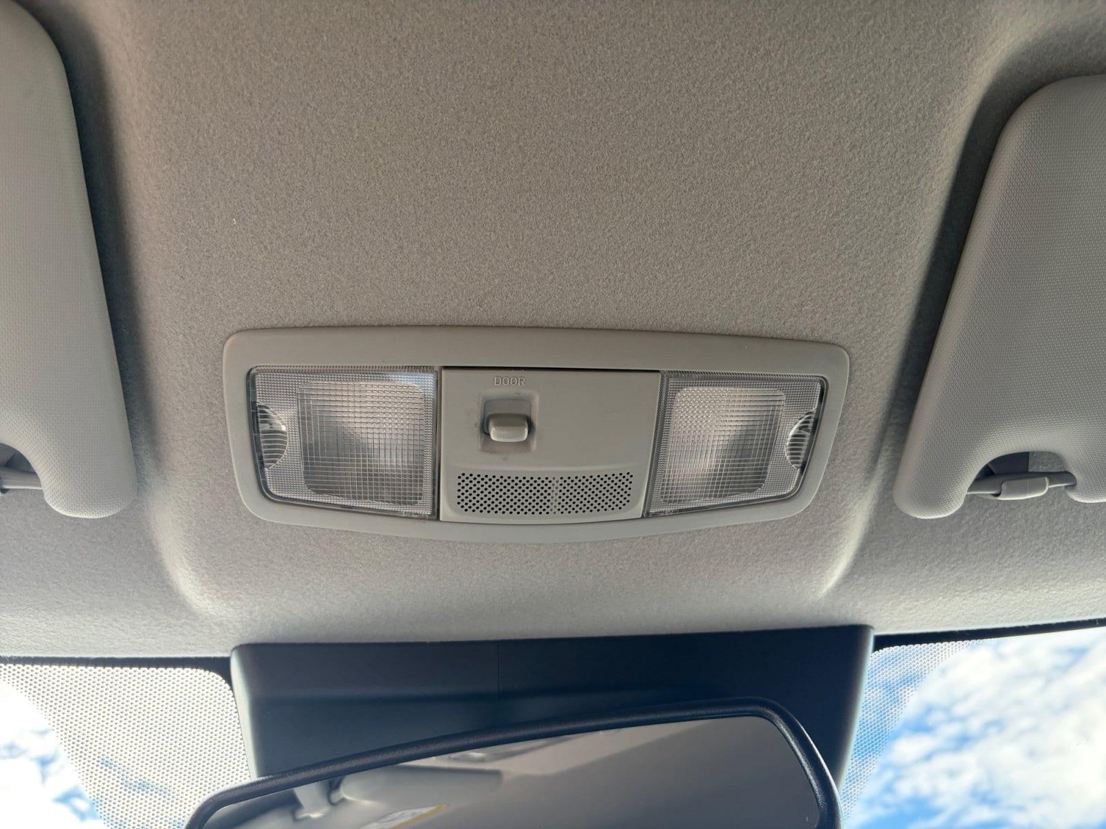 2024 Mitsubishi Outlander Sport LE - Photo 32