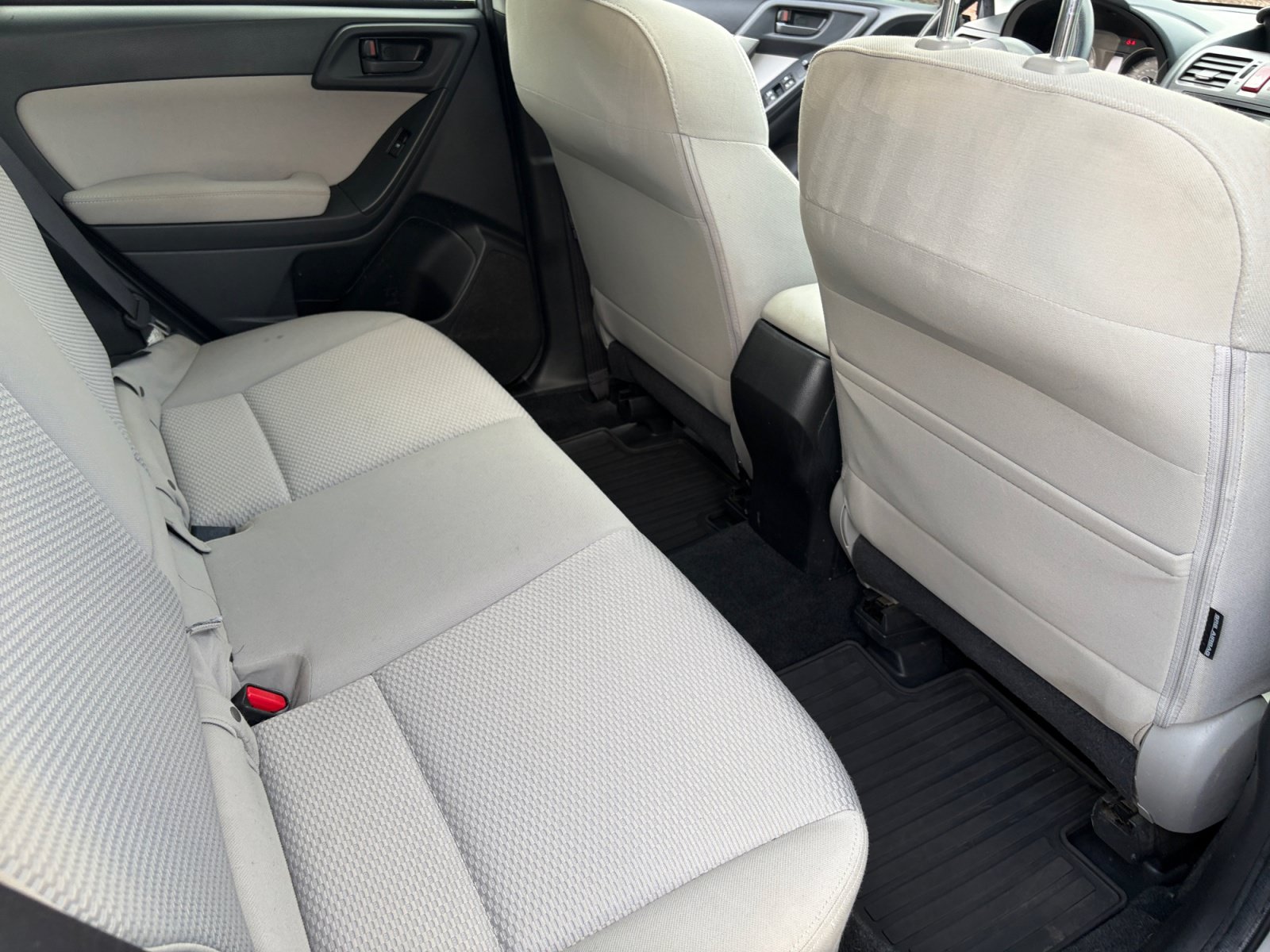 2015 Subaru Forester i Premium - Photo 19