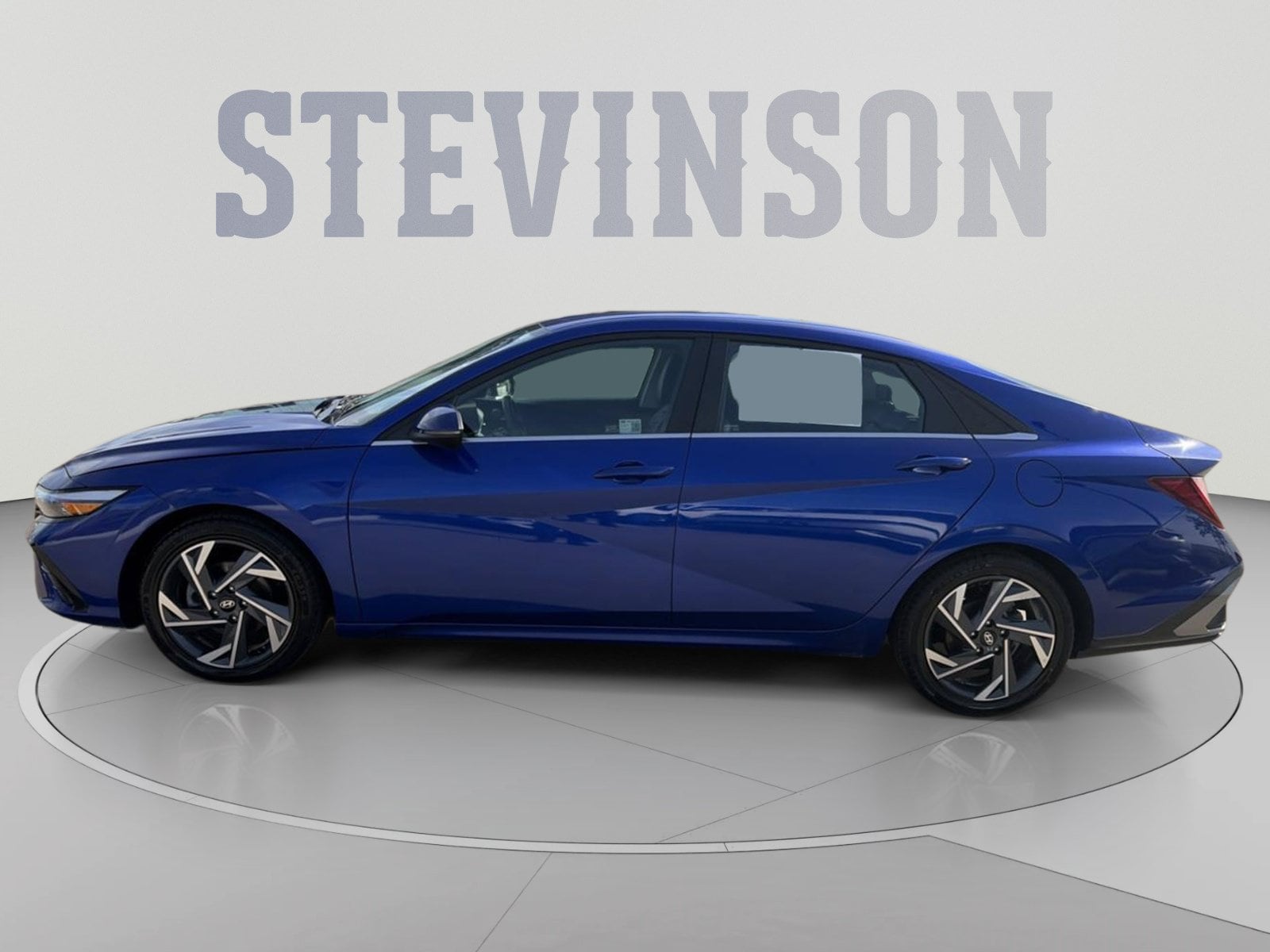 2025 Hyundai Elantra Limited - Photo 6