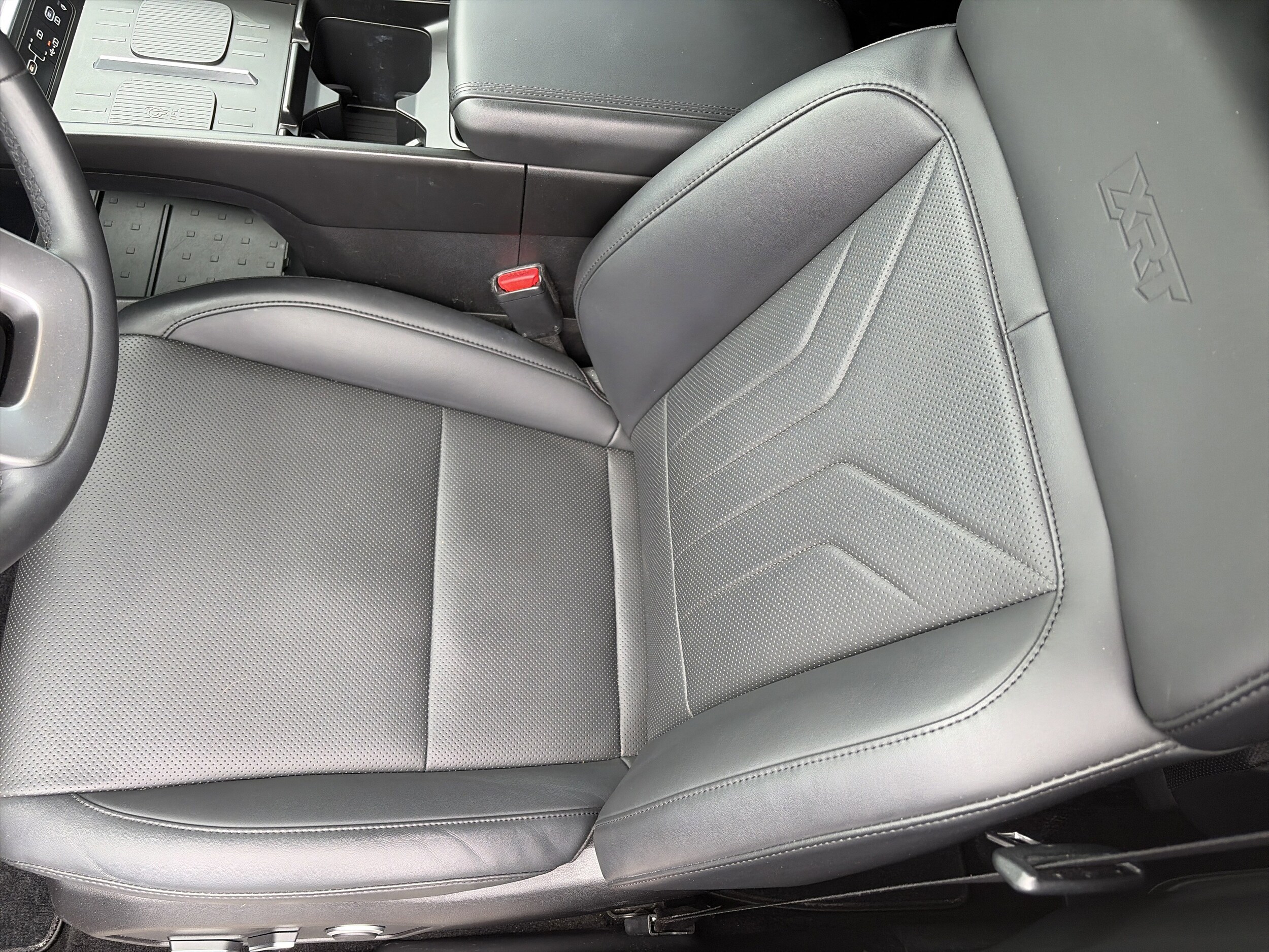 2024 Hyundai Santa Fe XRT - Photo 25