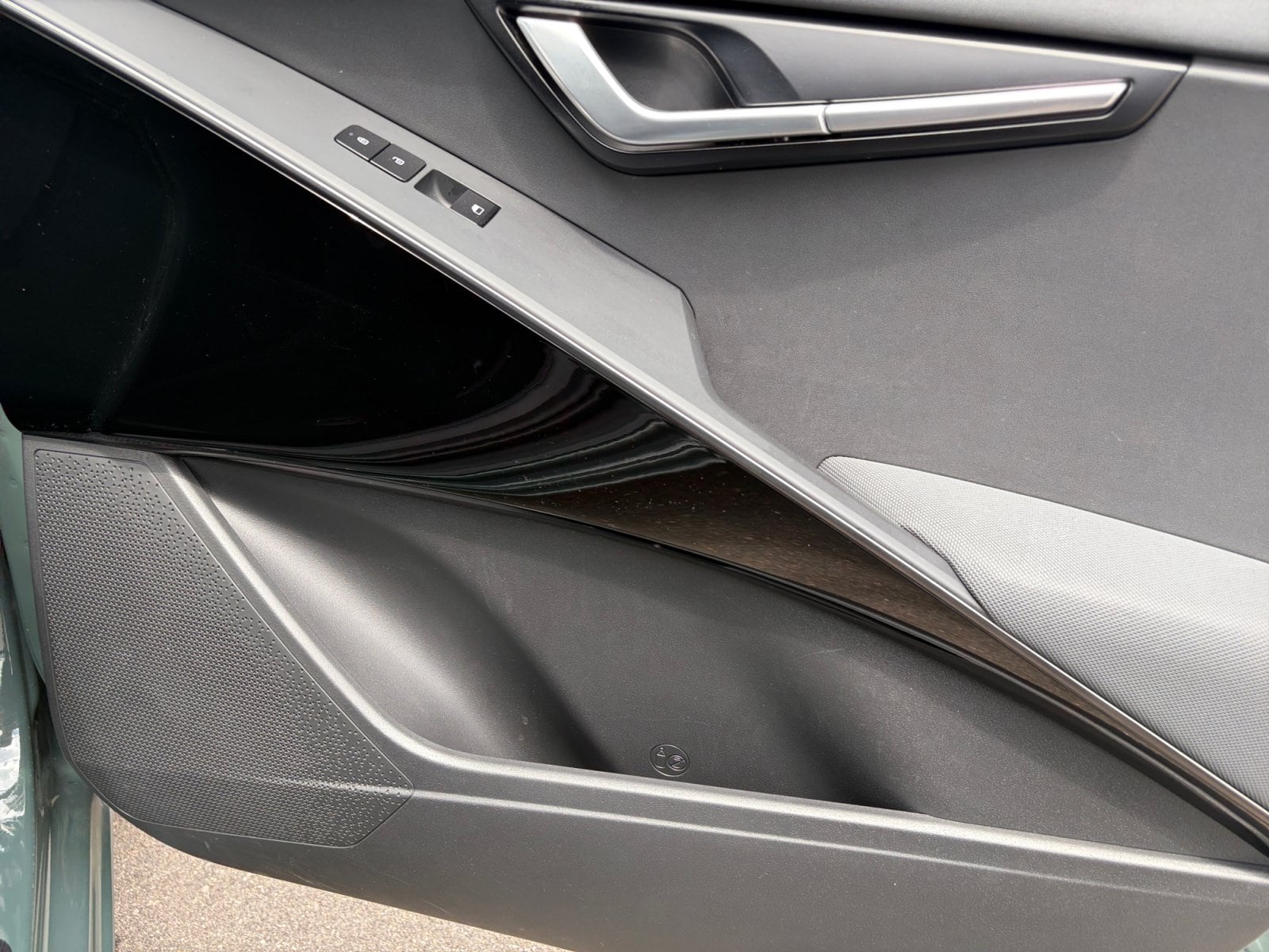 2023 Kia Niro EX Touring - Photo 17