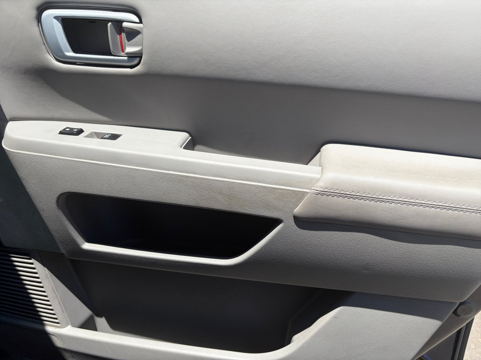 2015 Honda Pilot EX-L - Photo 17