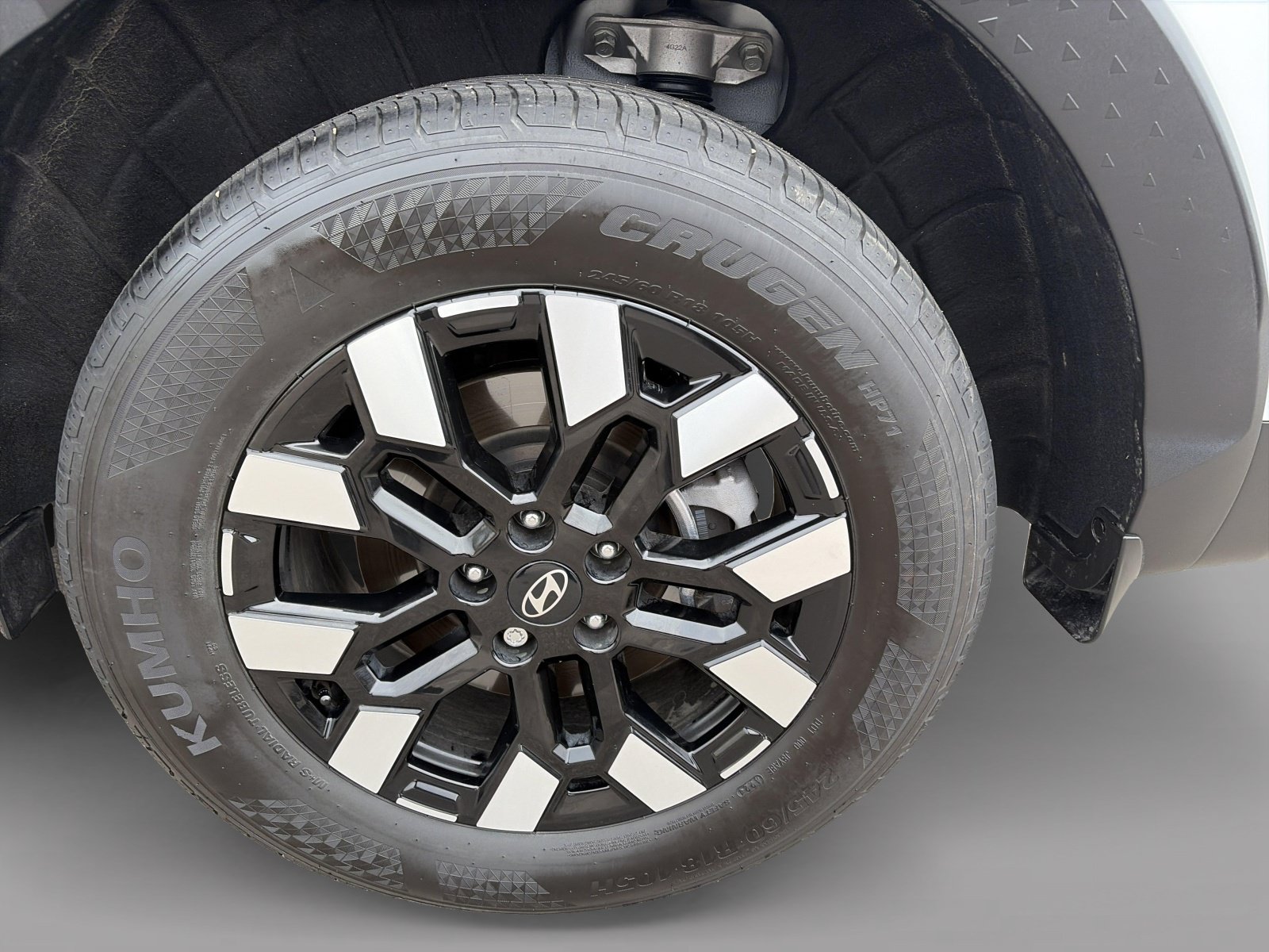 2025 Hyundai Santa Cruz SE - Photo 10