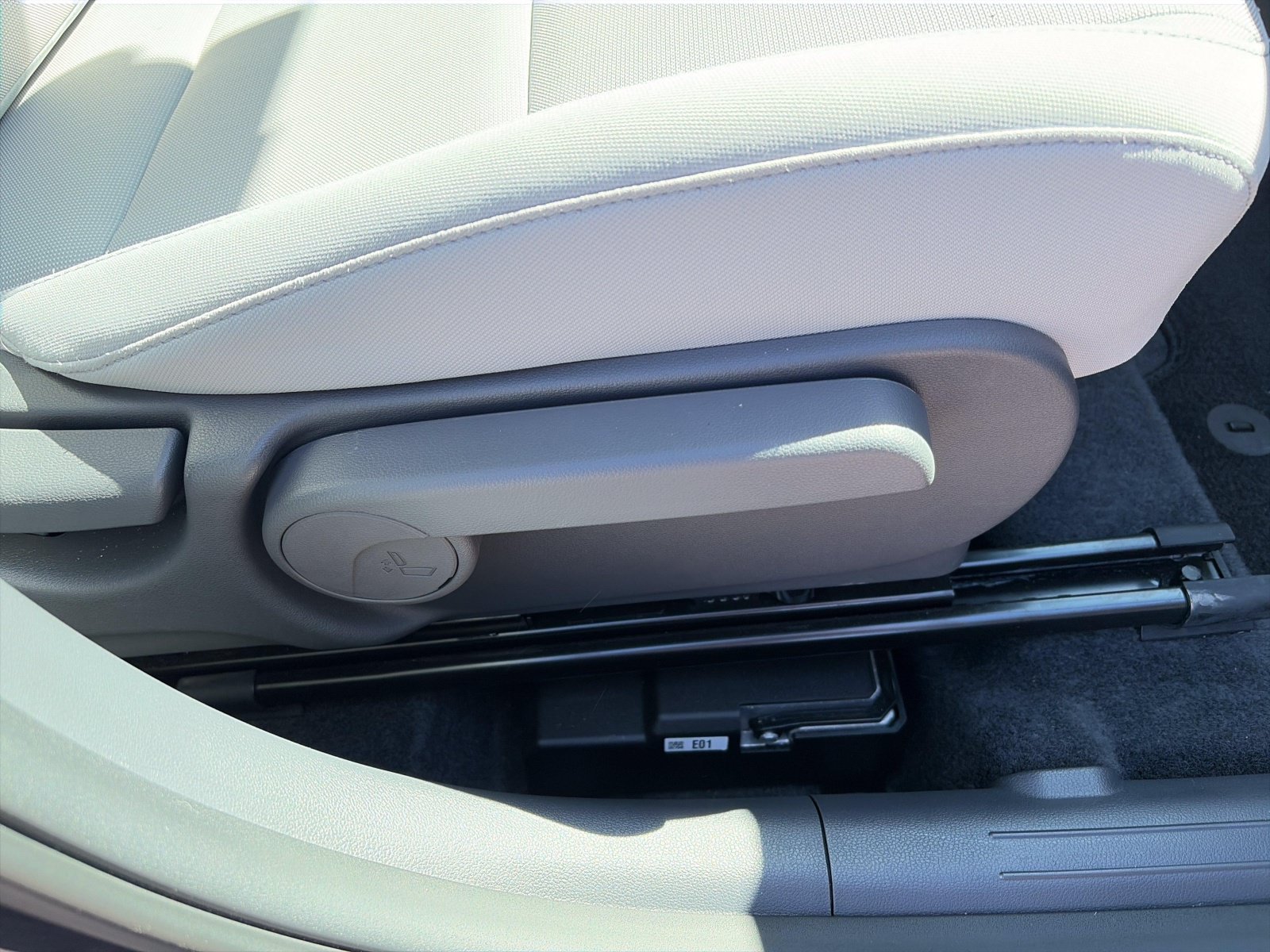 2025 Hyundai Kona SEL - Photo 29