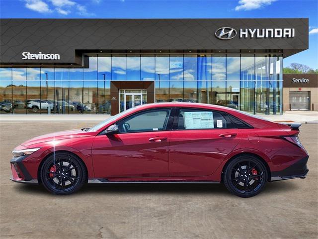 2025 Hyundai Elantra N photo 2
