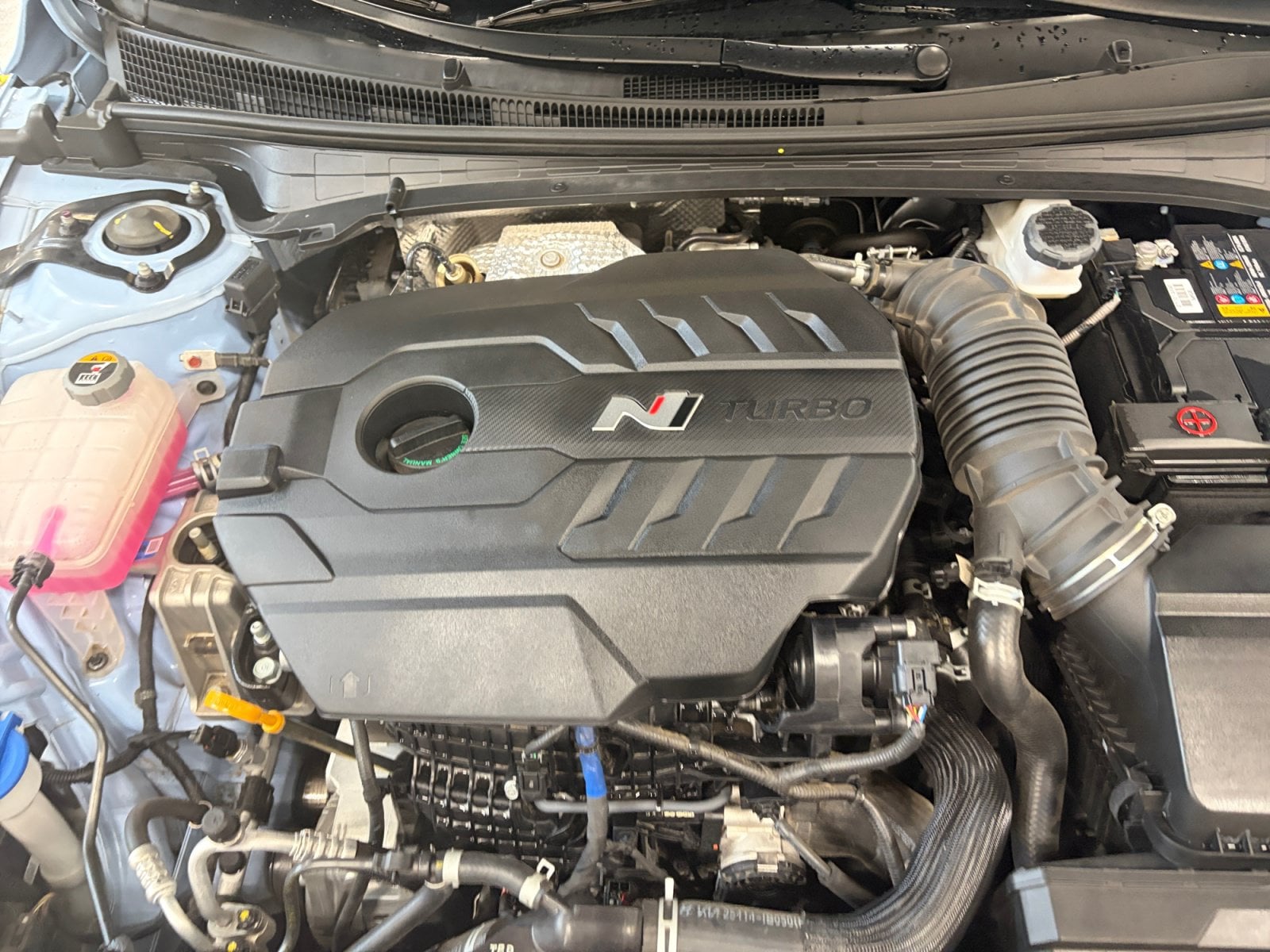 2025 Hyundai Elantra N - Photo 17