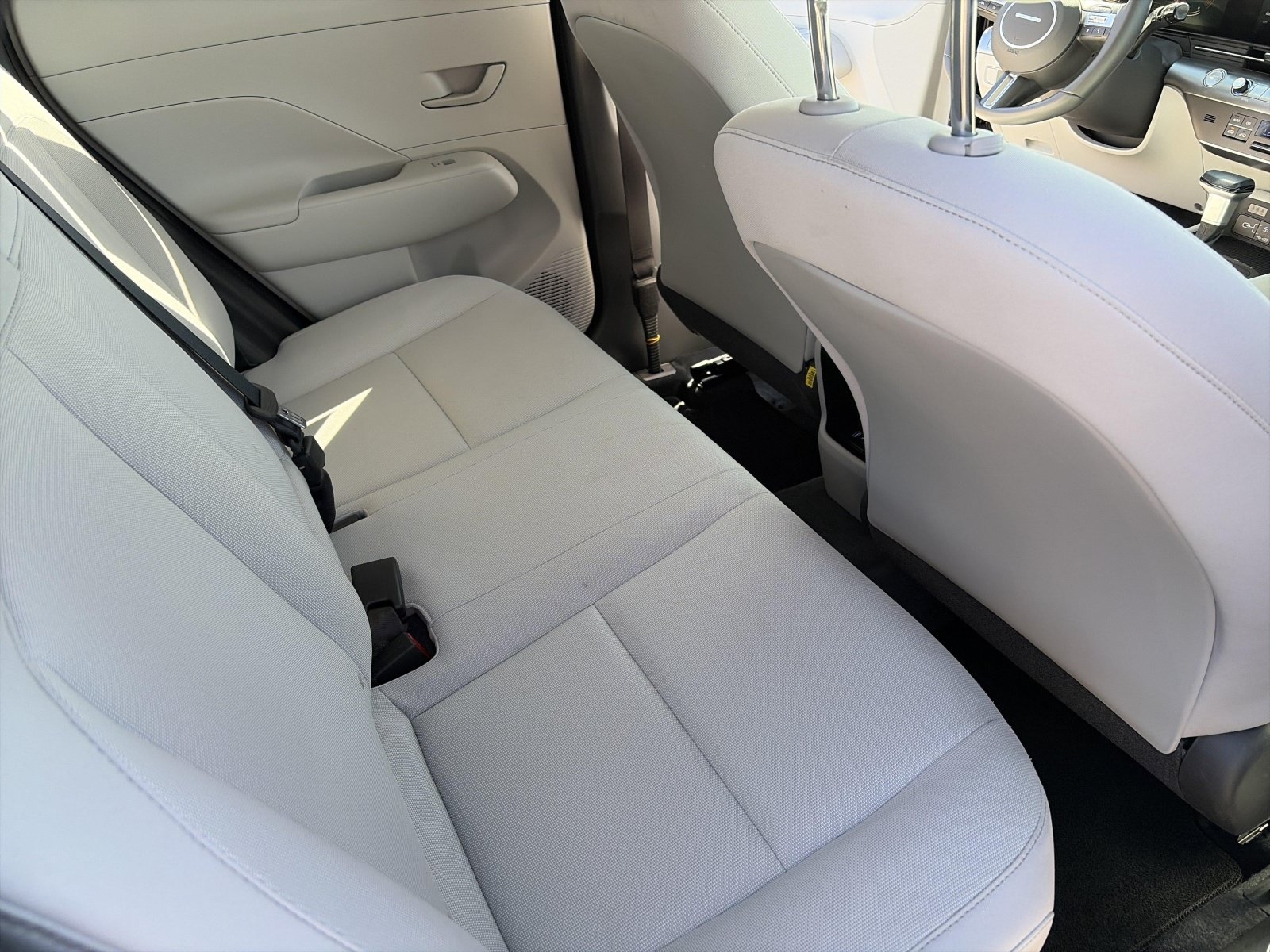 2025 Hyundai Kona SEL - Photo 25