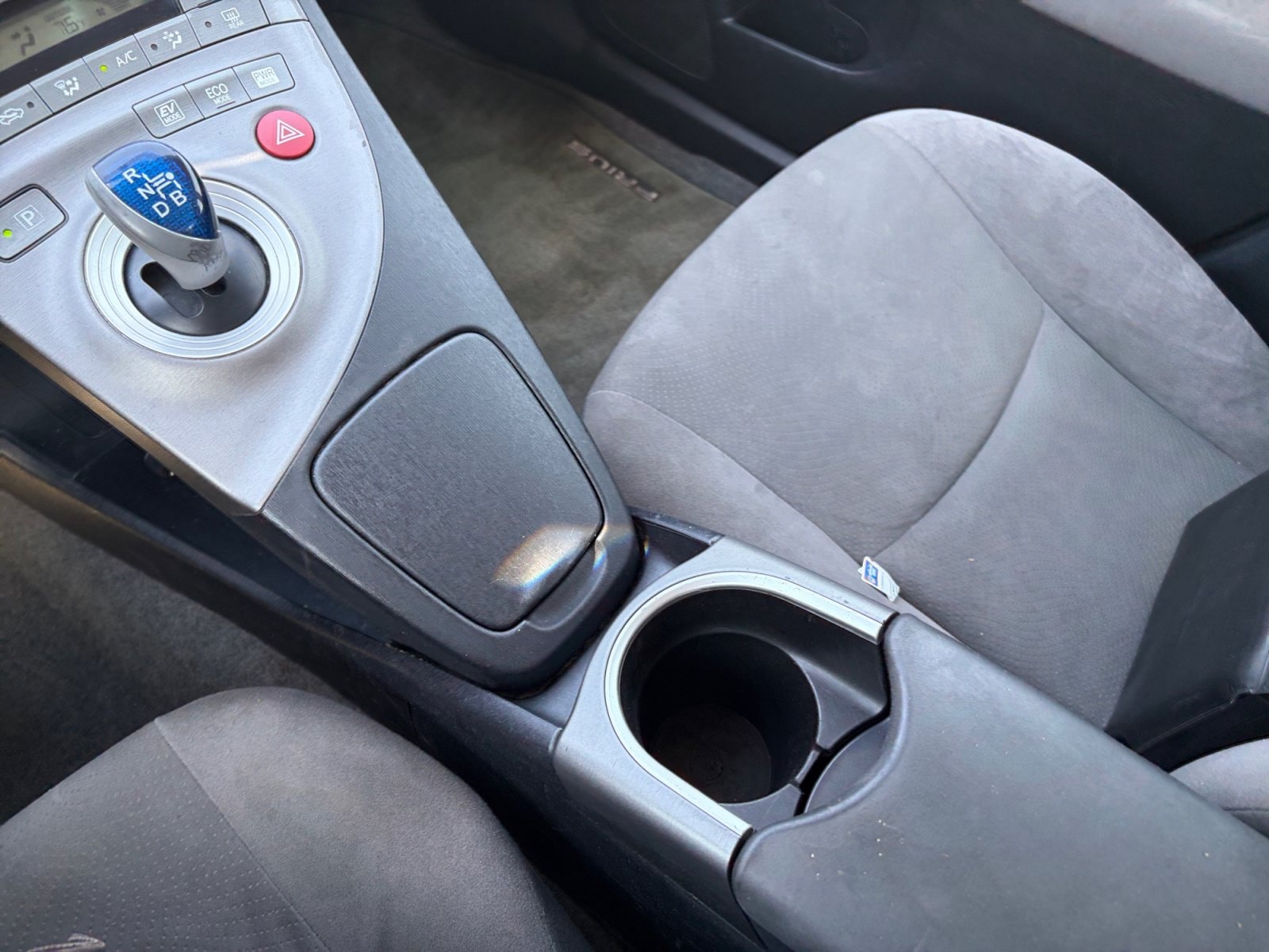 2012 Toyota Prius Two - Photo 16