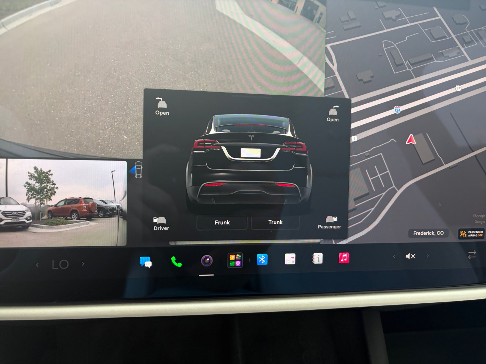 2022 Tesla Model X Long Range - Photo 13
