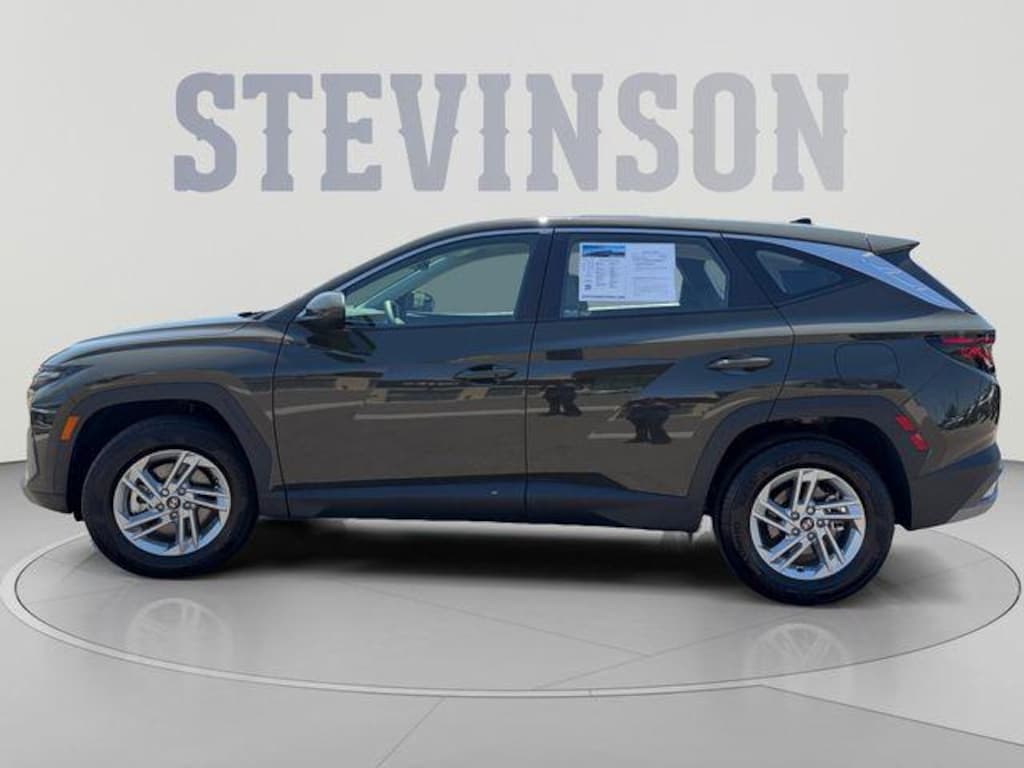 Certified 2025 Hyundai Tucson SE AWD SUV