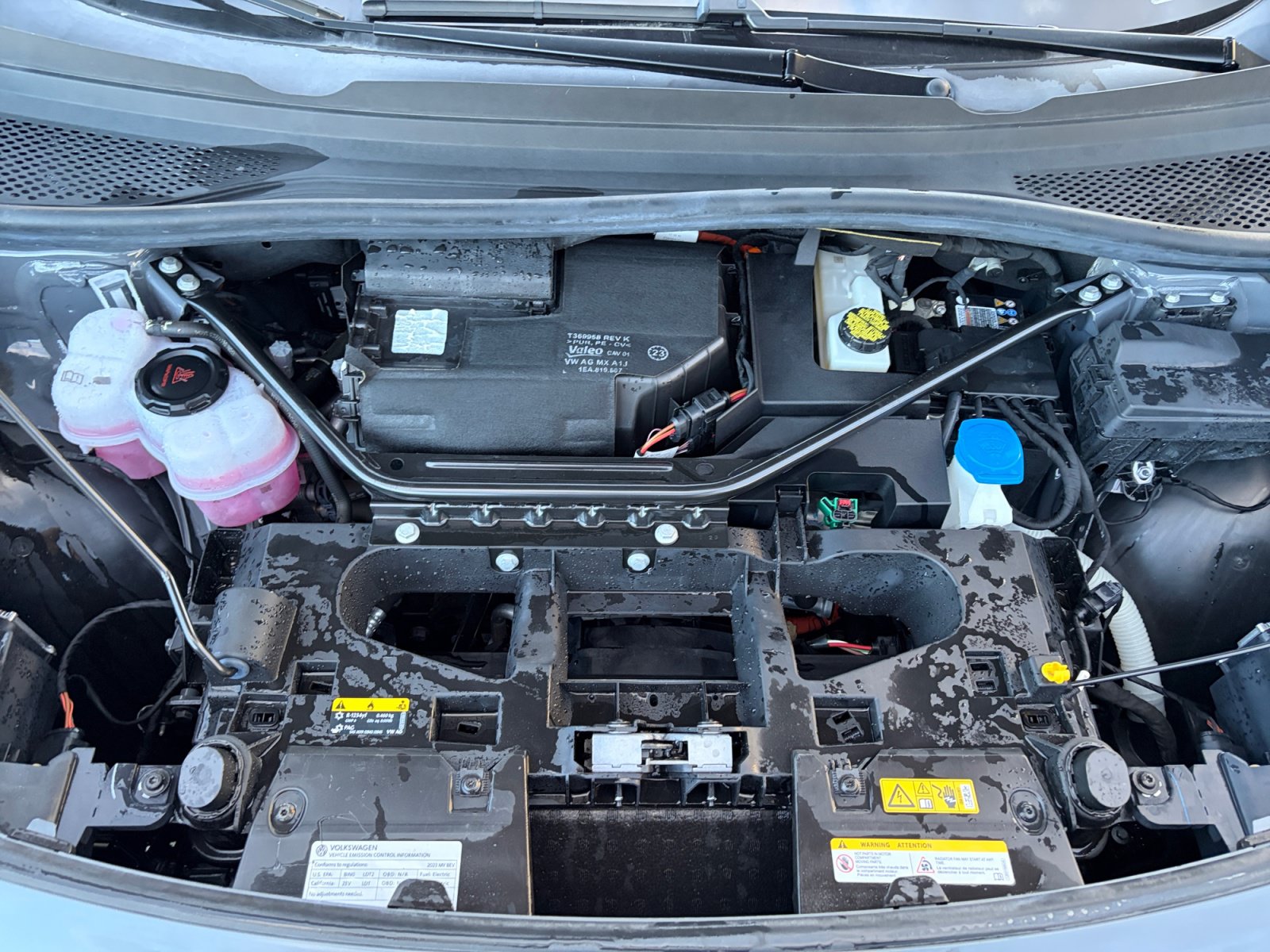 2023 Volkswagen ID.4 PRO - Photo 21
