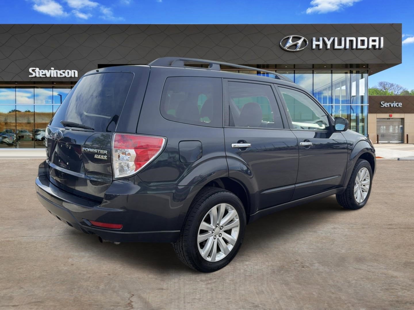 2011 Subaru Forester X Premium Package - Photo 6