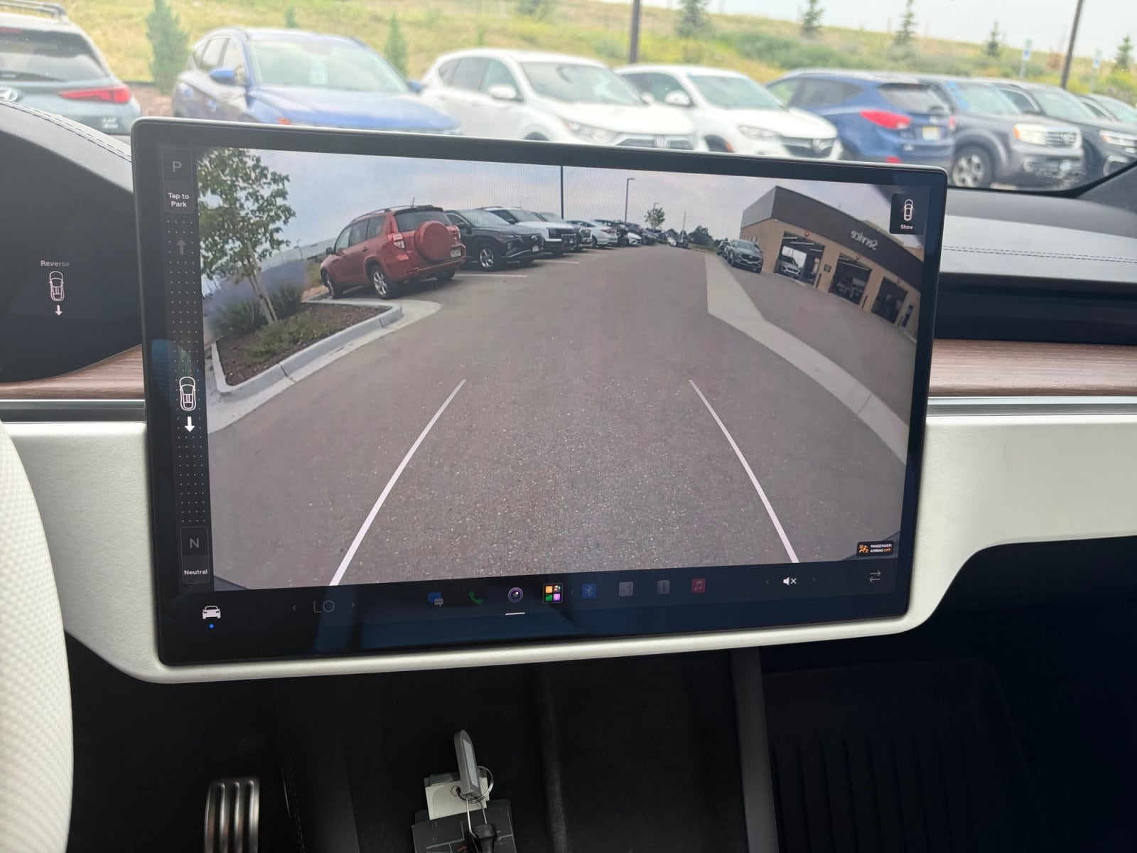 2022 Tesla Model X Long Range - Photo 28