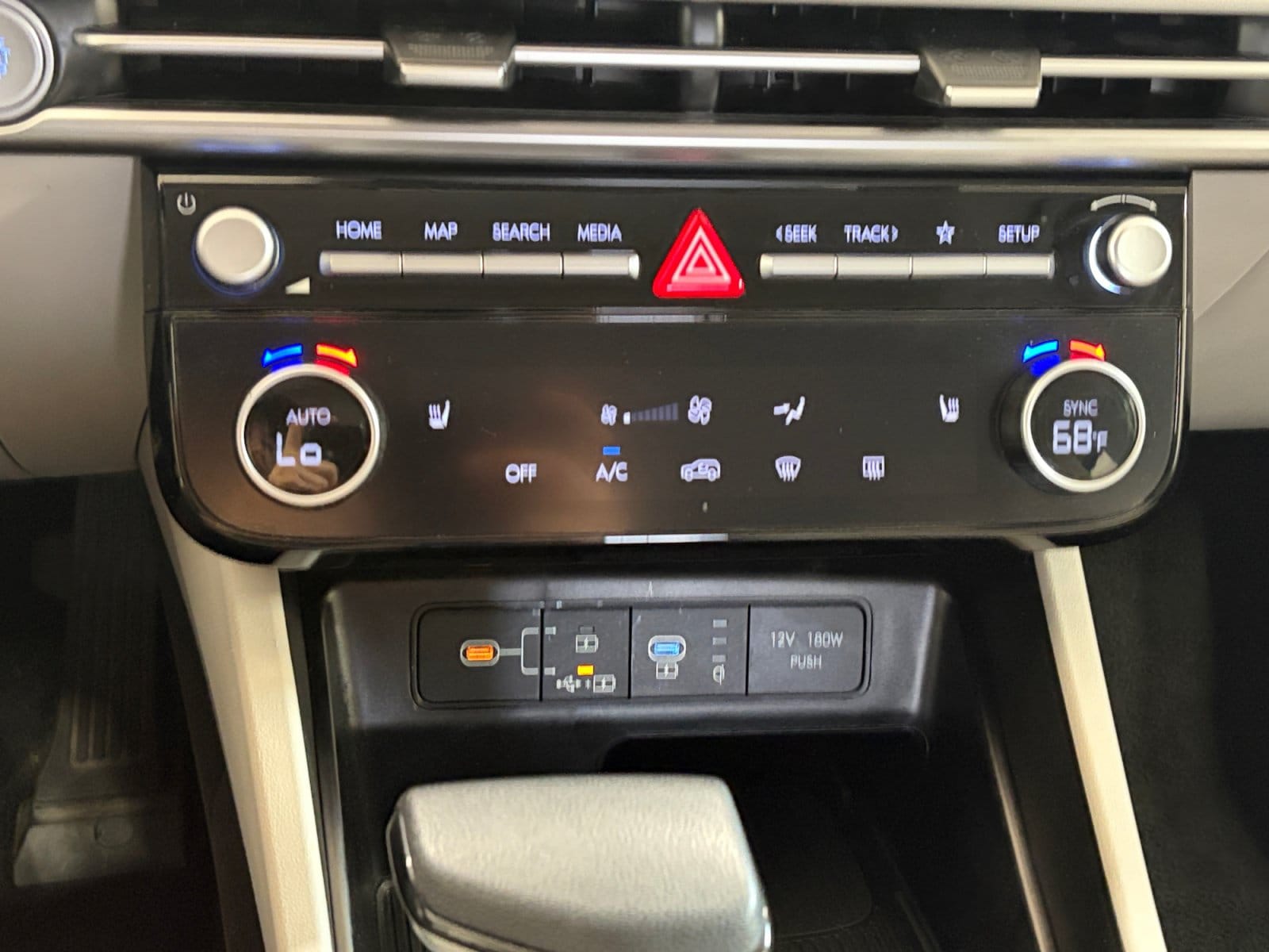 2025 Hyundai Tucson SEL - Photo 32