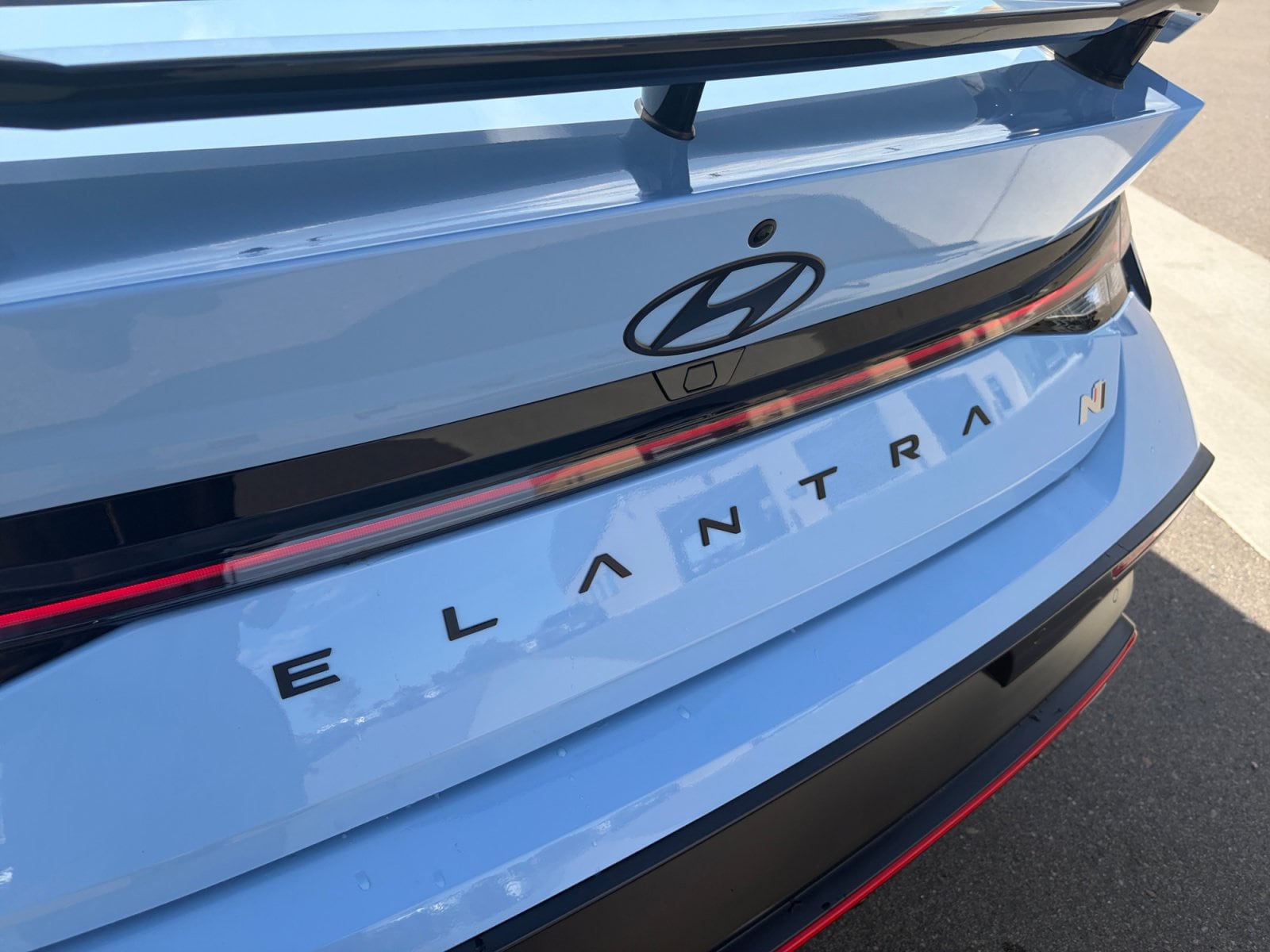 2025 Hyundai Elantra N - Photo 19