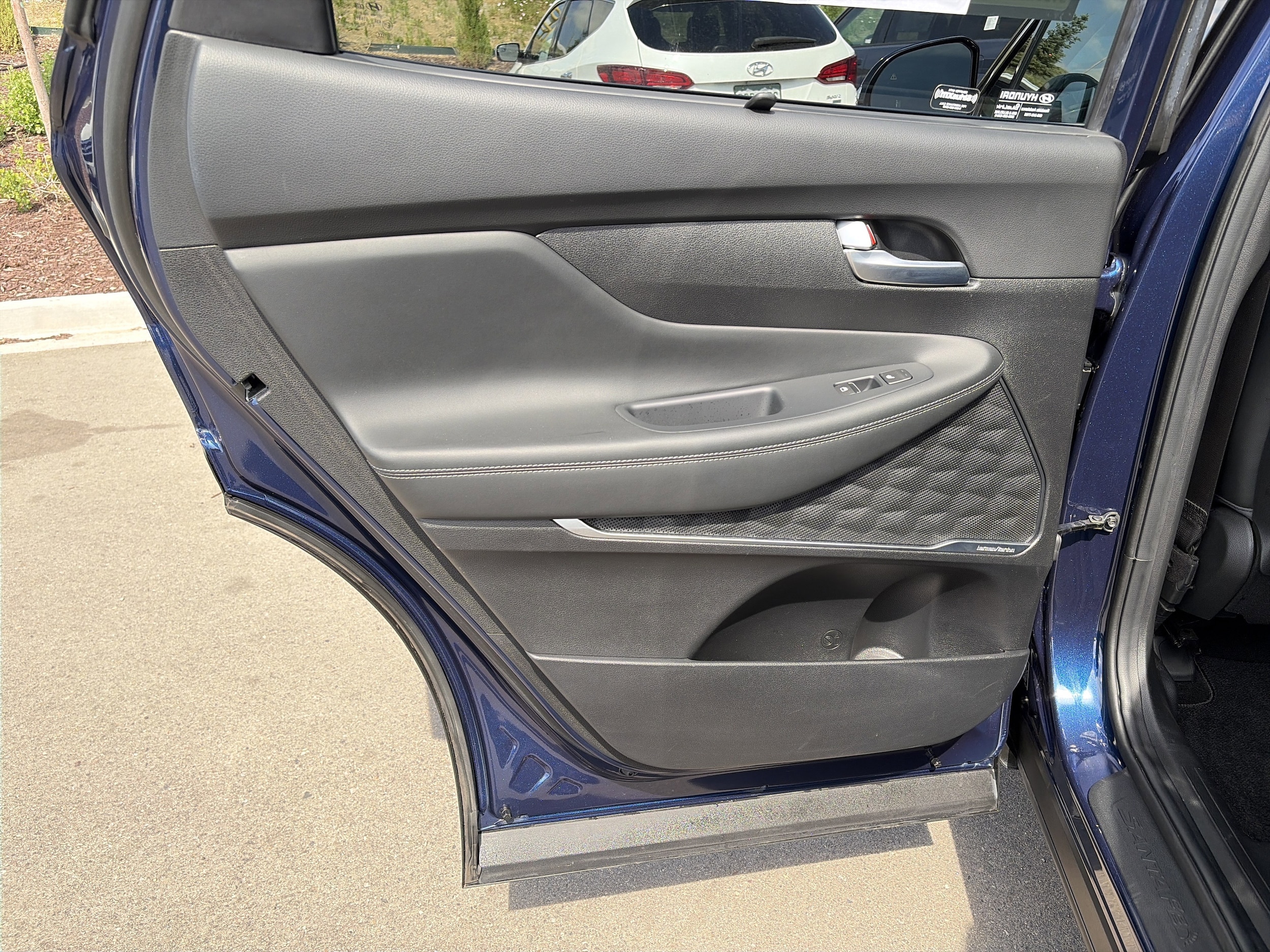 2022 Hyundai Santa Fe Limited - Photo 22
