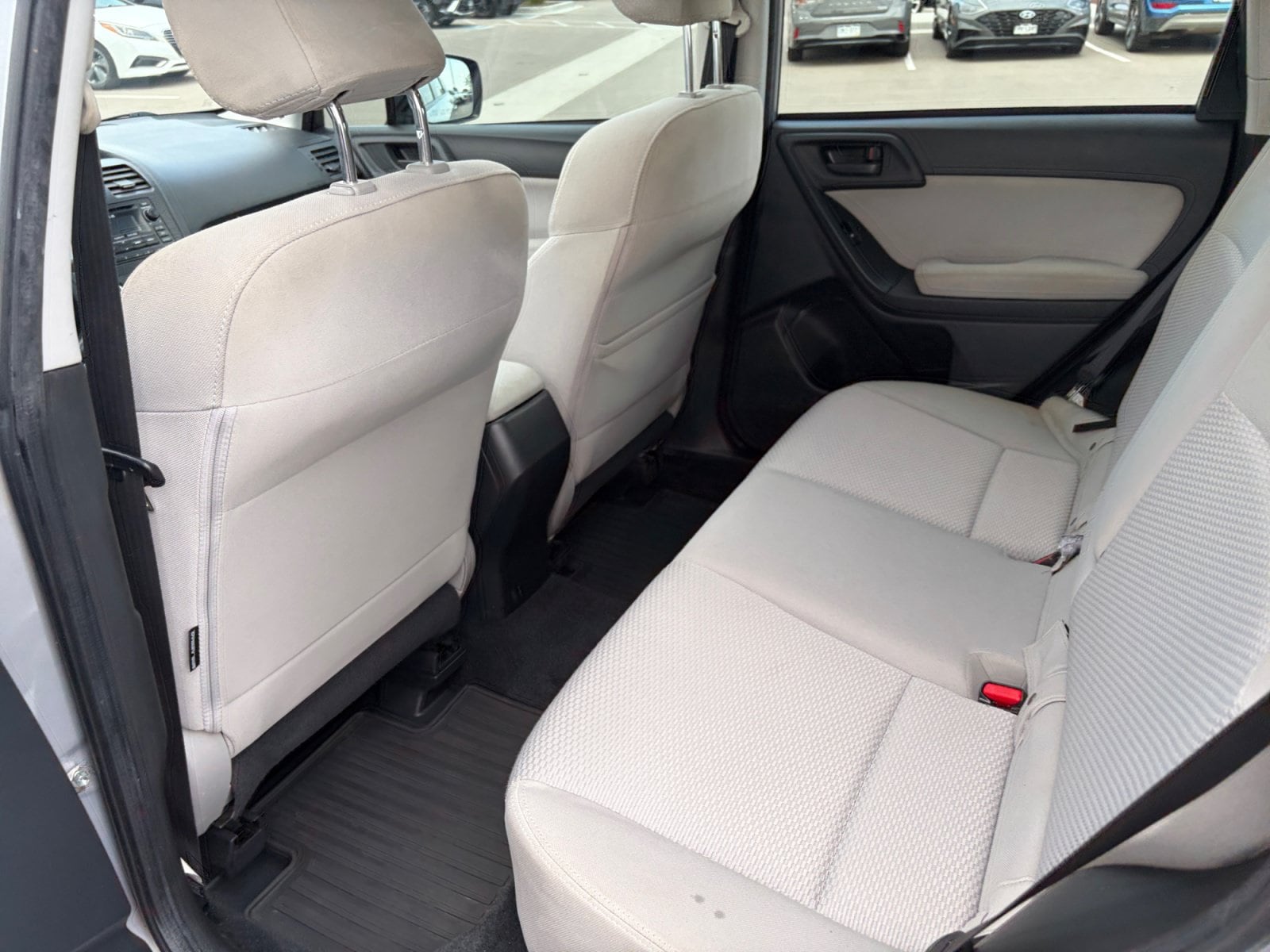 2015 Subaru Forester i Premium - Photo 18