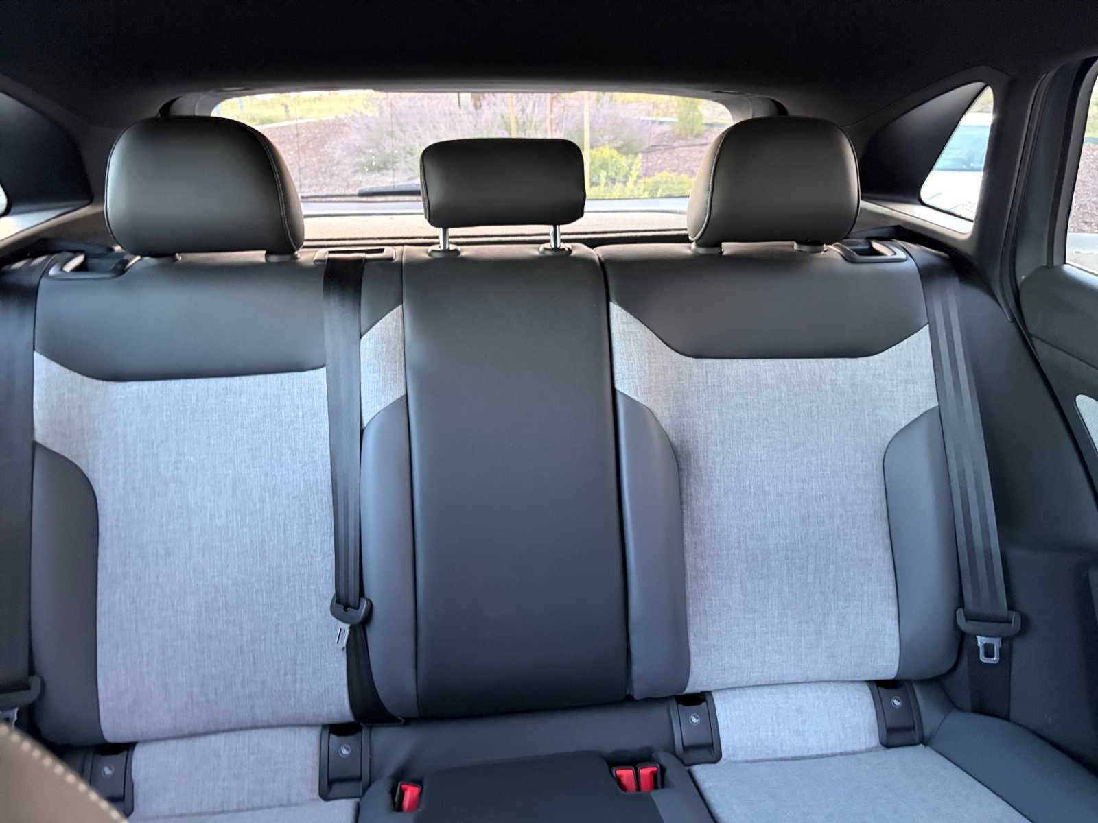 2023 Volkswagen ID.4 PRO - Photo 19