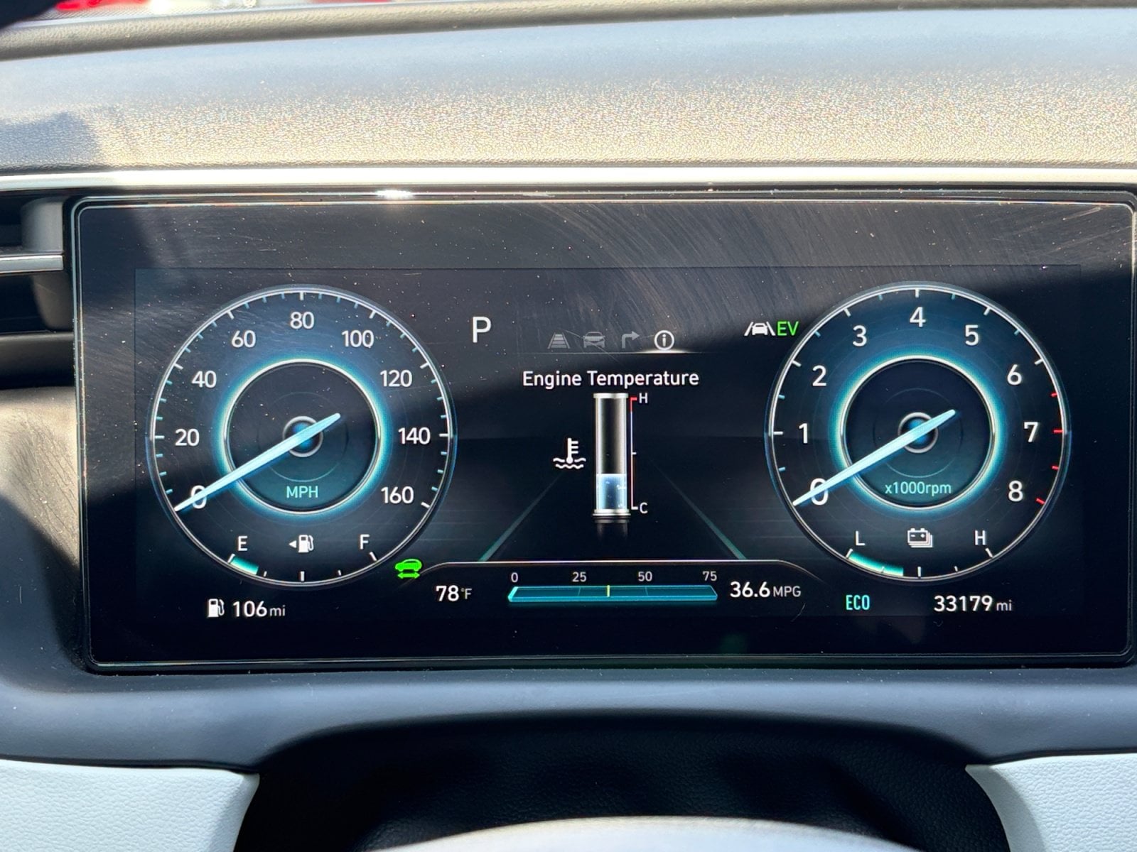 2022 Hyundai Tucson Limited - Photo 12