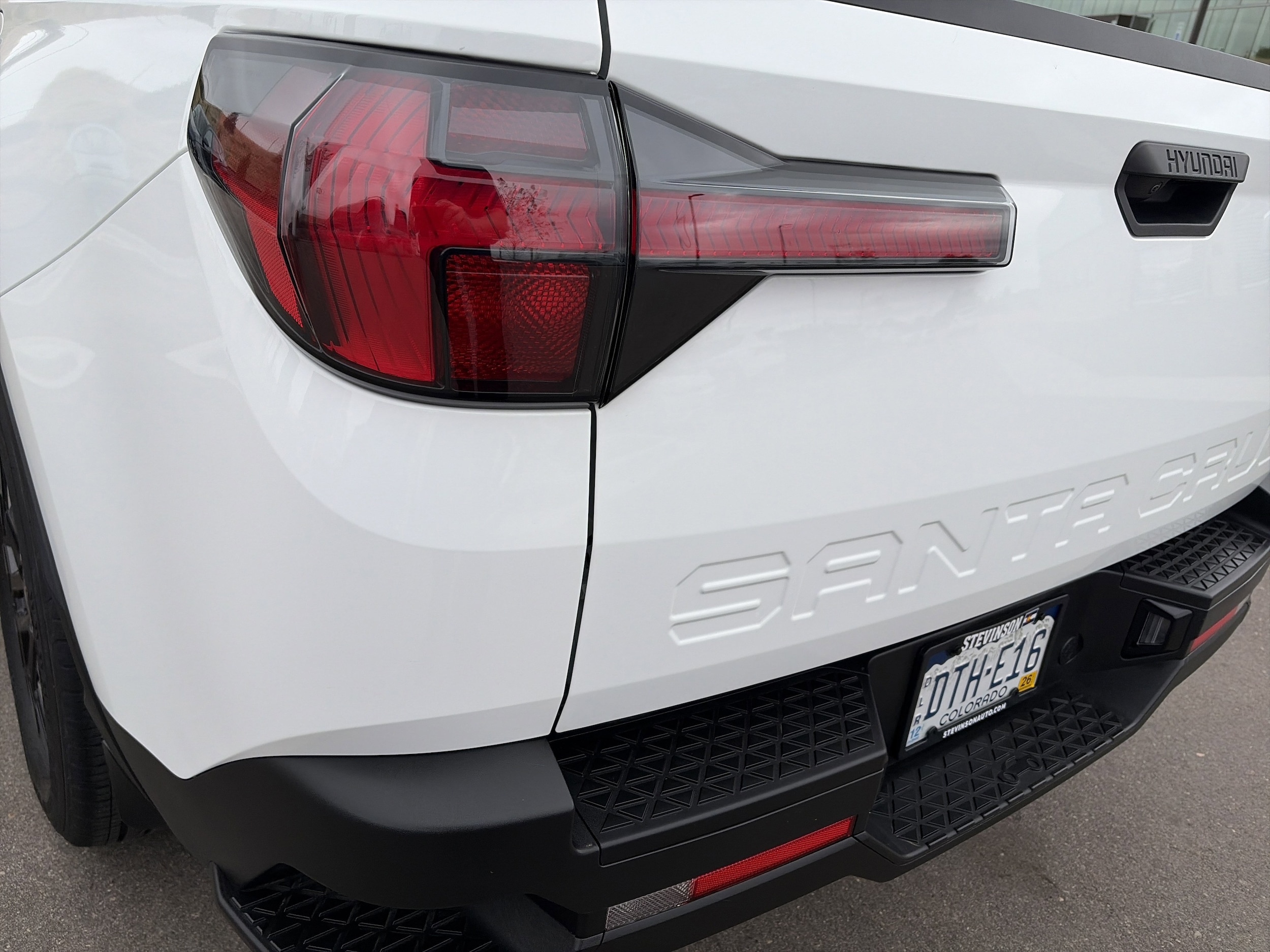 2025 Hyundai Santa Cruz SE - Photo 28