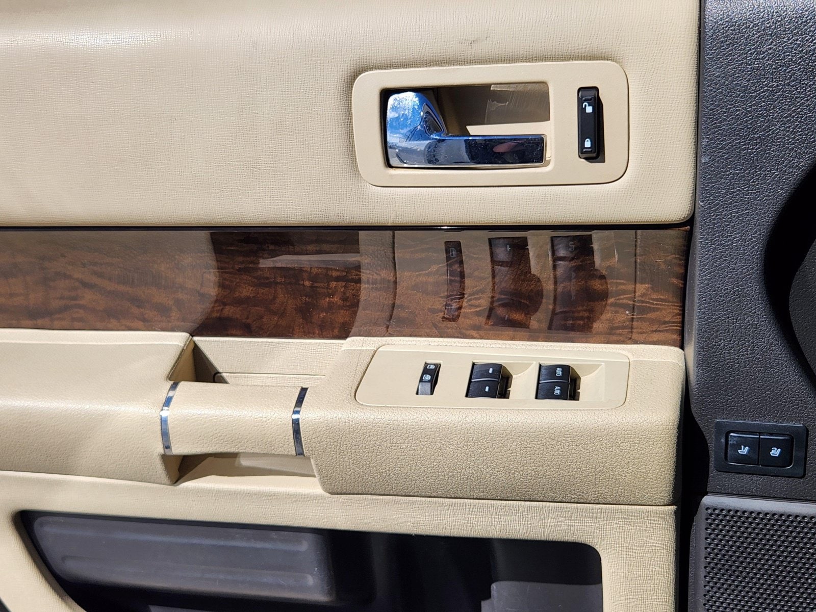 2019 Ford Flex Limited - Photo 11