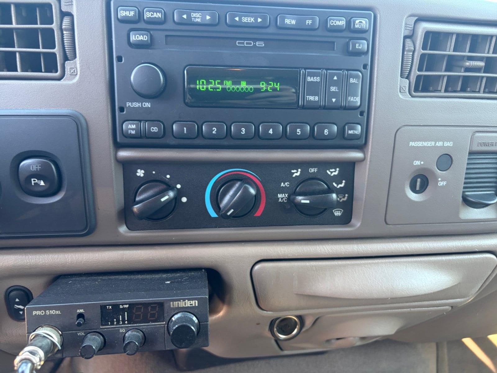 2004 Ford F-250 Super Duty Lariat - Photo 30