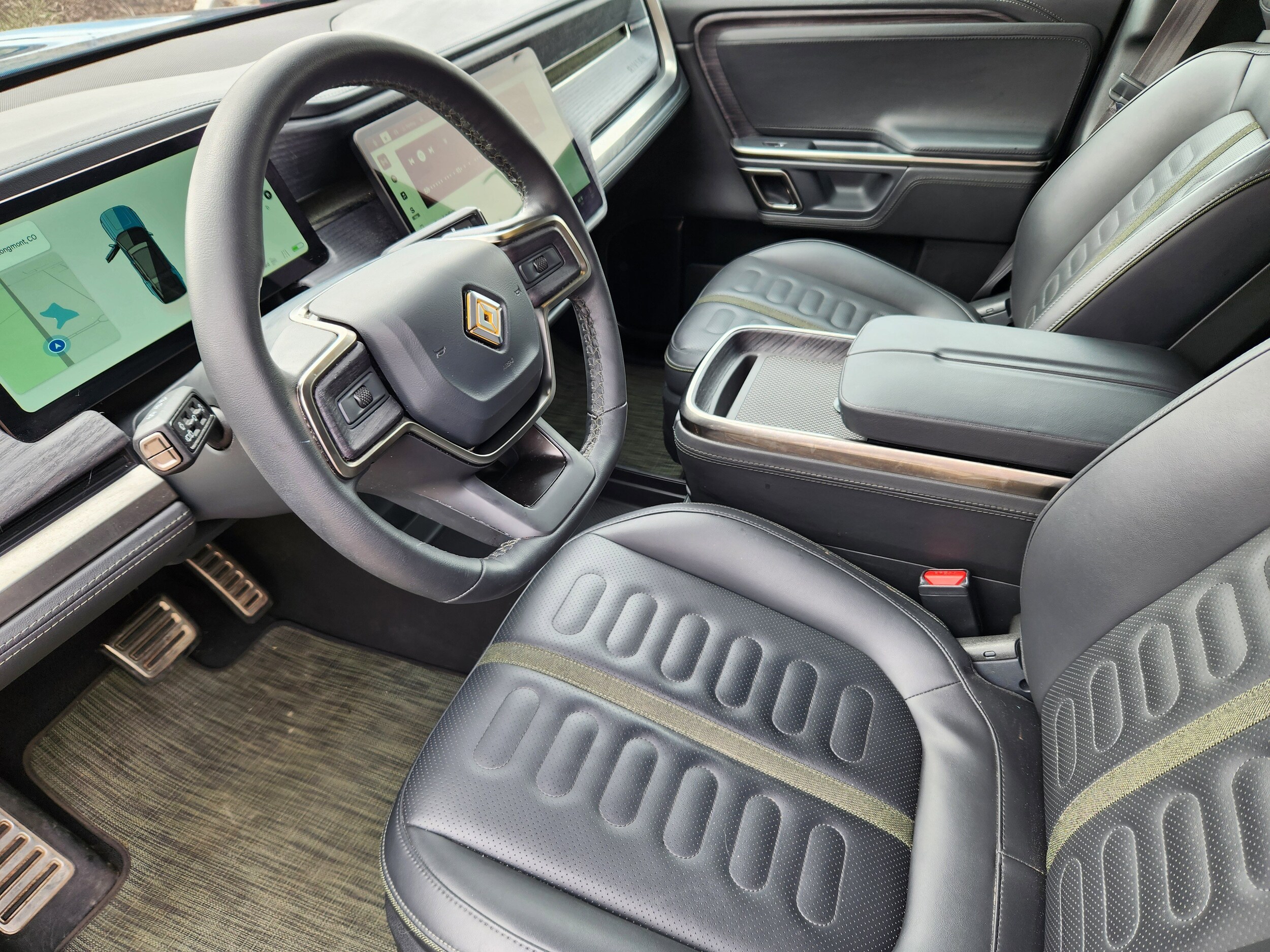 2024 Rivian R1S Adventure - Photo 11