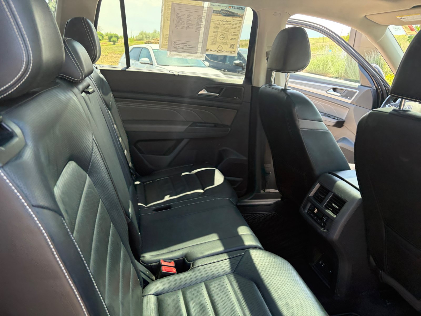2022 Volkswagen Atlas SEL Premium R-Line - Photo 19