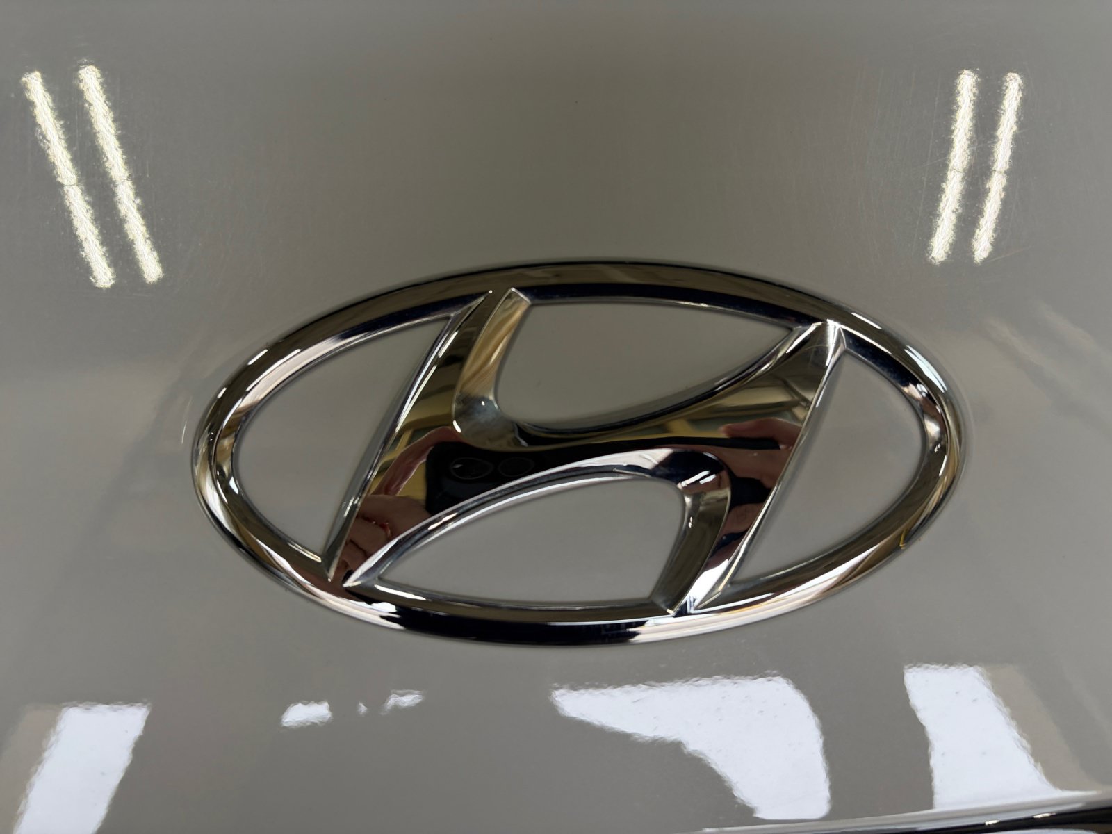 2024 Hyundai IONIQ 5 Limited - Photo 23
