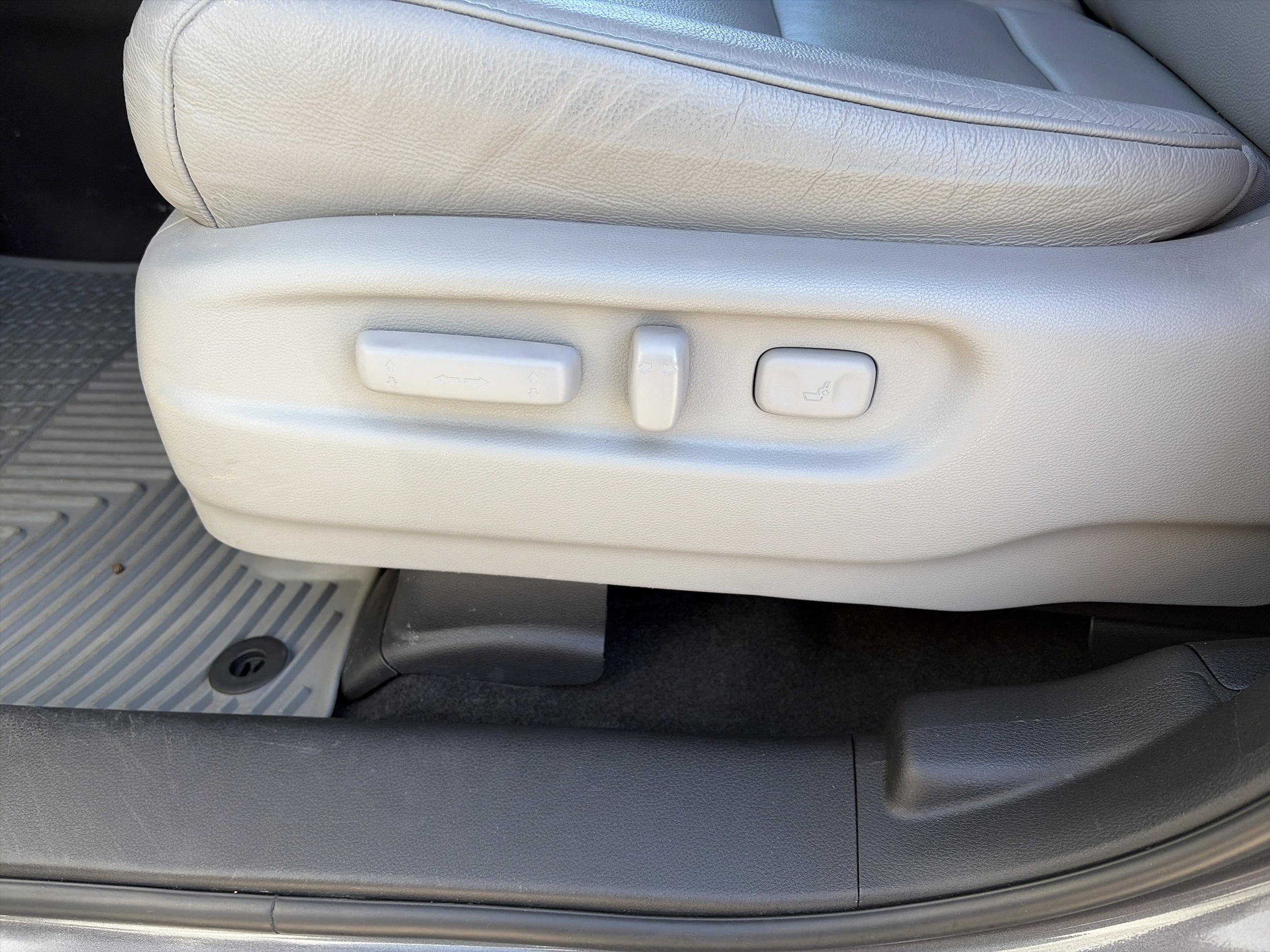 2021 Honda Pilot EX-L - Photo 10