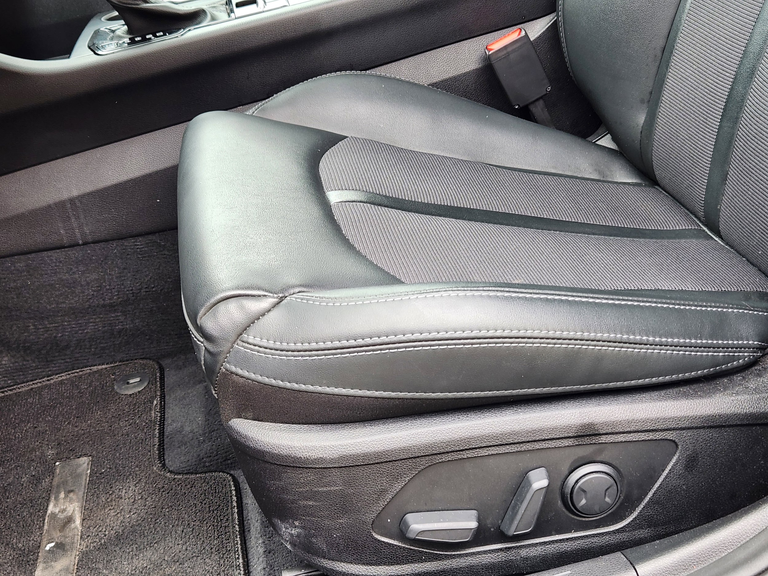 2024 Kia K5 GT-Line - Photo 11