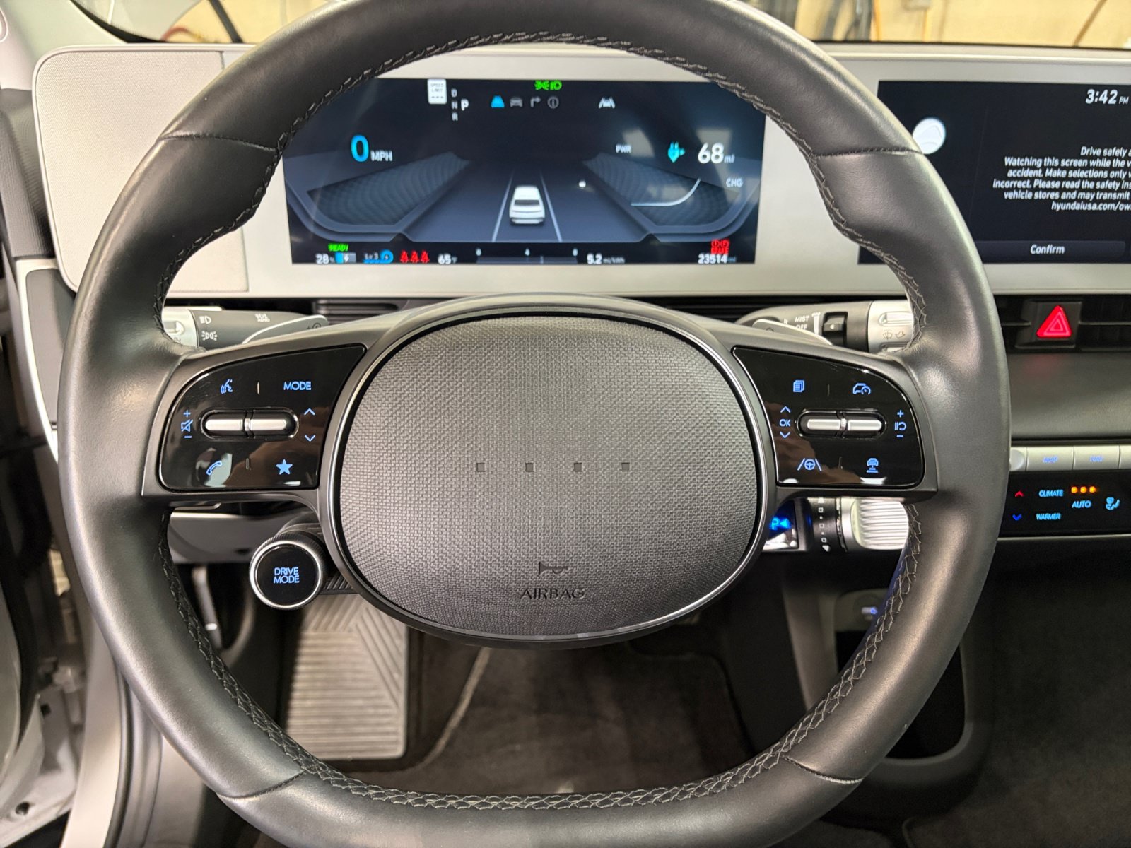 2024 Hyundai IONIQ 5 Limited - Photo 10