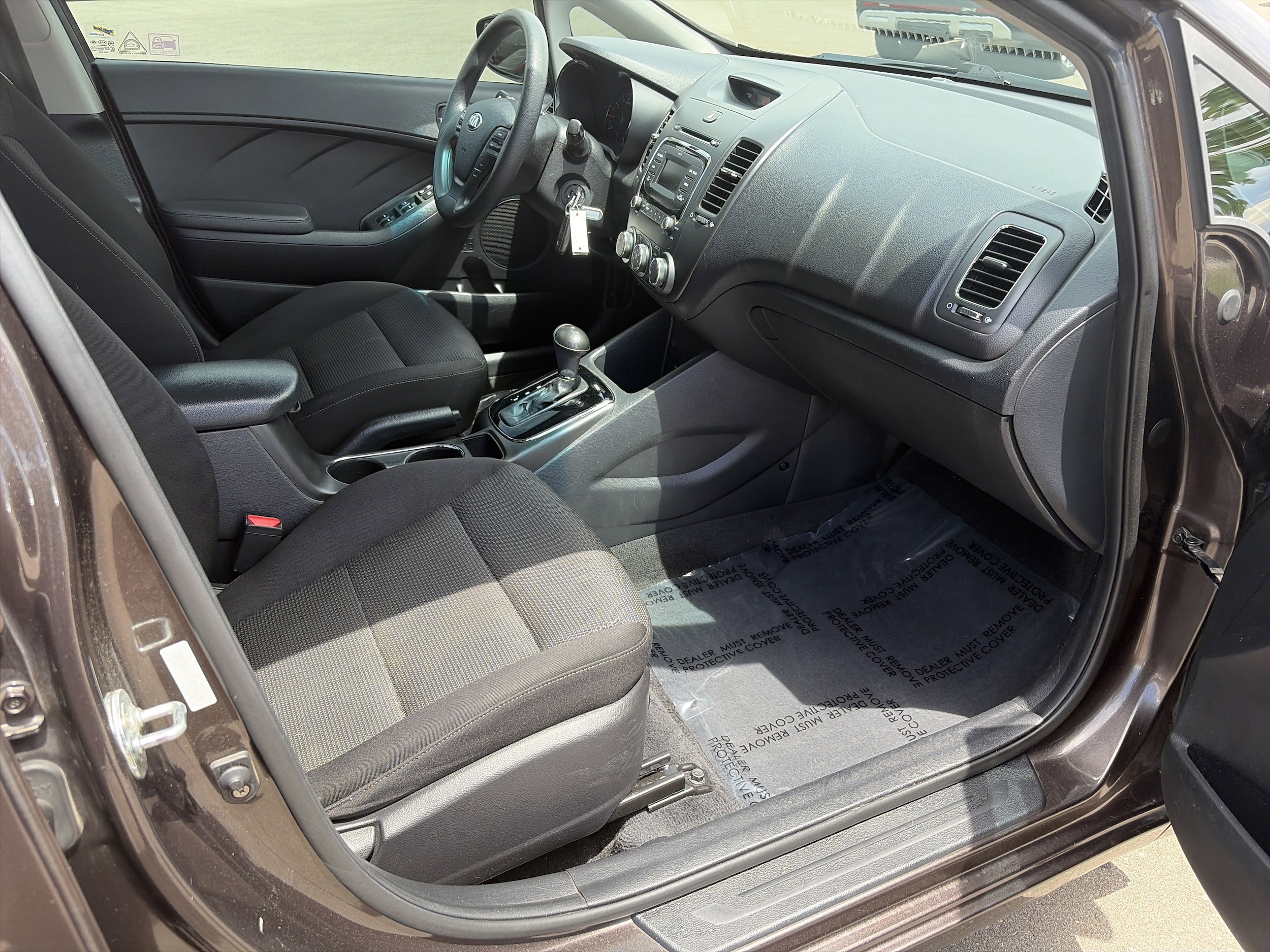 2018 Kia FORTE LX - Photo 27