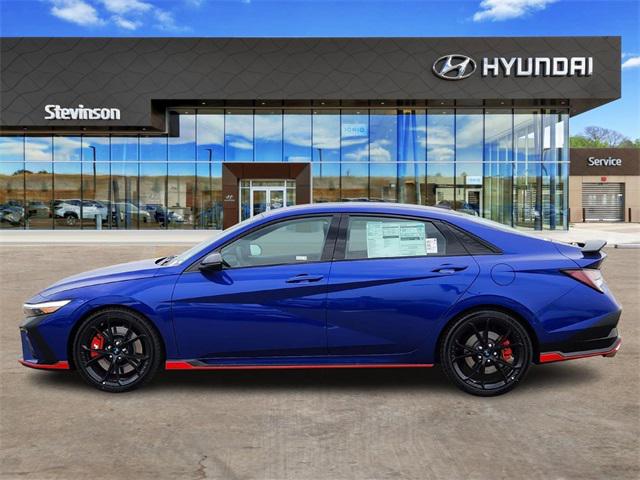 2025 Hyundai Elantra N photo 2