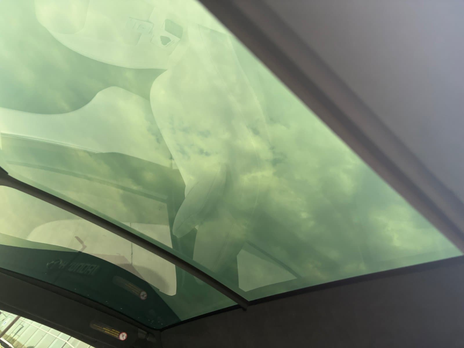 2022 Tesla Model X Long Range - Photo 32