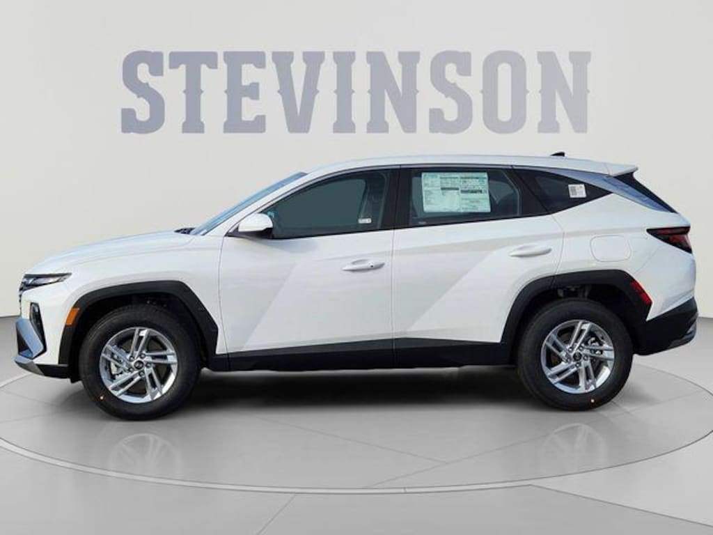 New 2026 Hyundai Tucson SE AWD SUV