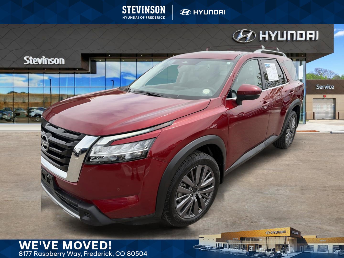 2023 Nissan Pathfinder SL 4WD's photo