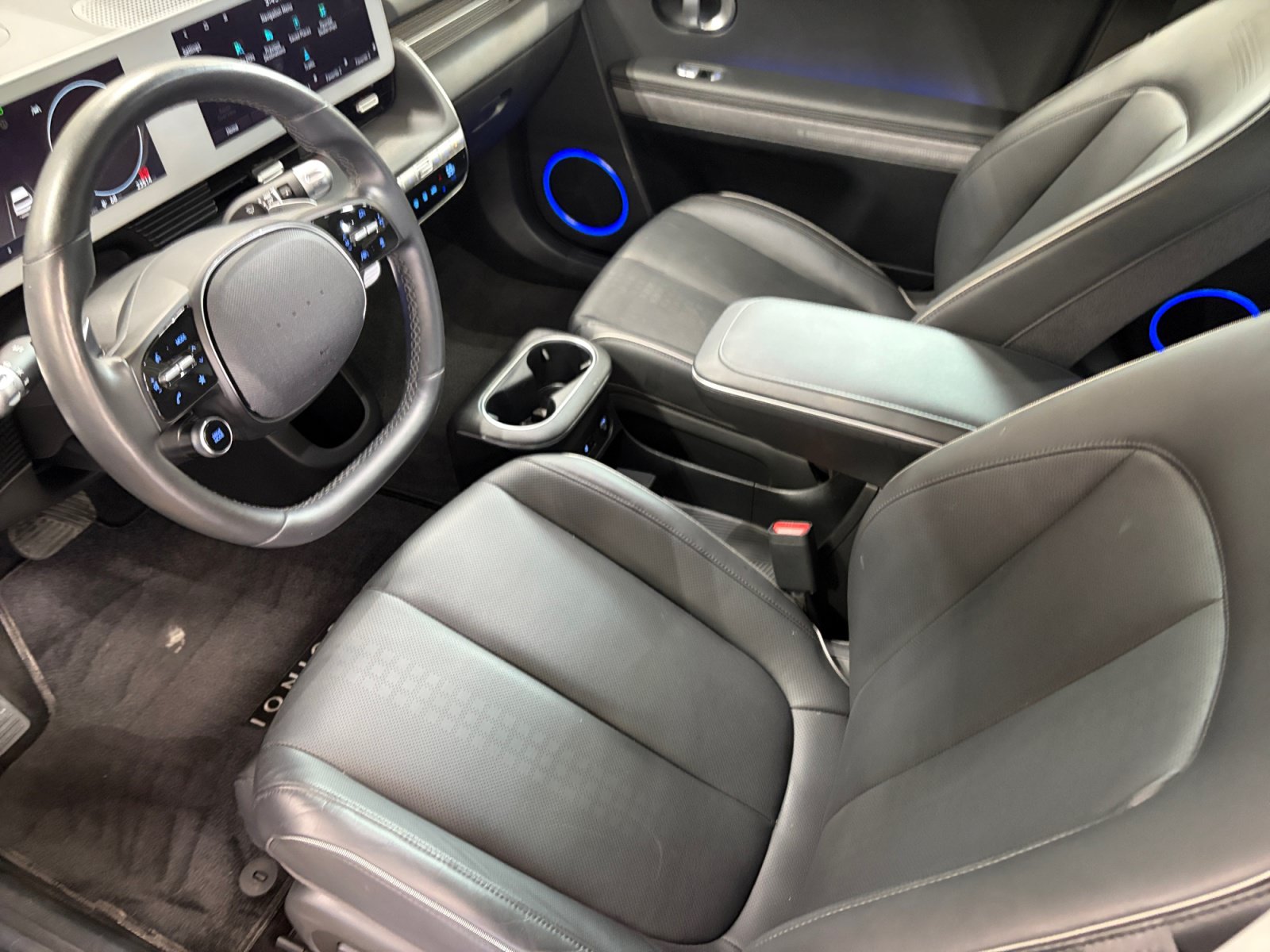 2024 Hyundai IONIQ 5 Limited - Photo 15